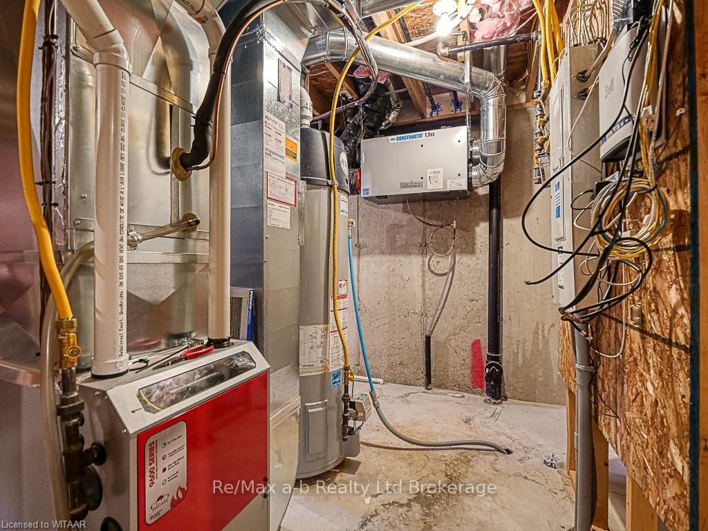 #19 - 175 Ingersoll Street Property Photo 31