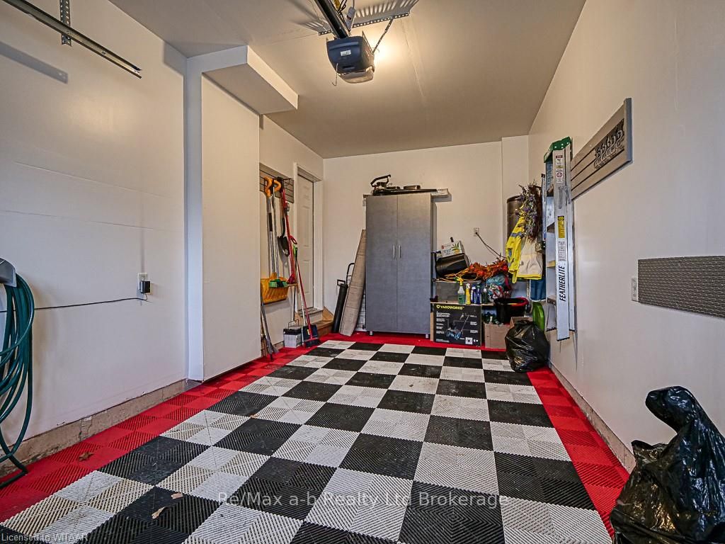 #19 - 175 Ingersoll Street Property Photo 33