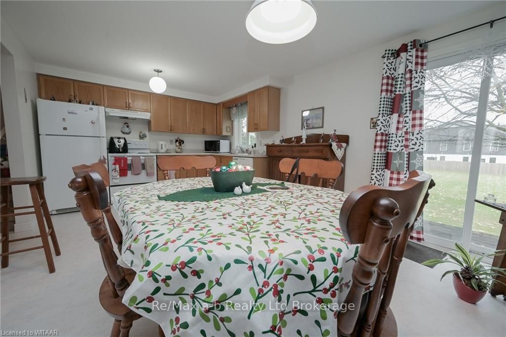 #30 - 380 Quarter Town Line Property Photo 11