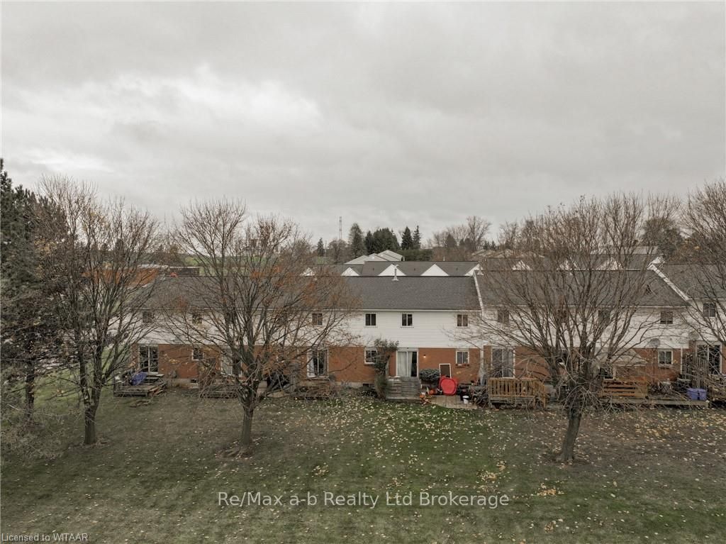 #30 - 380 Quarter Town Line Property Photo 18