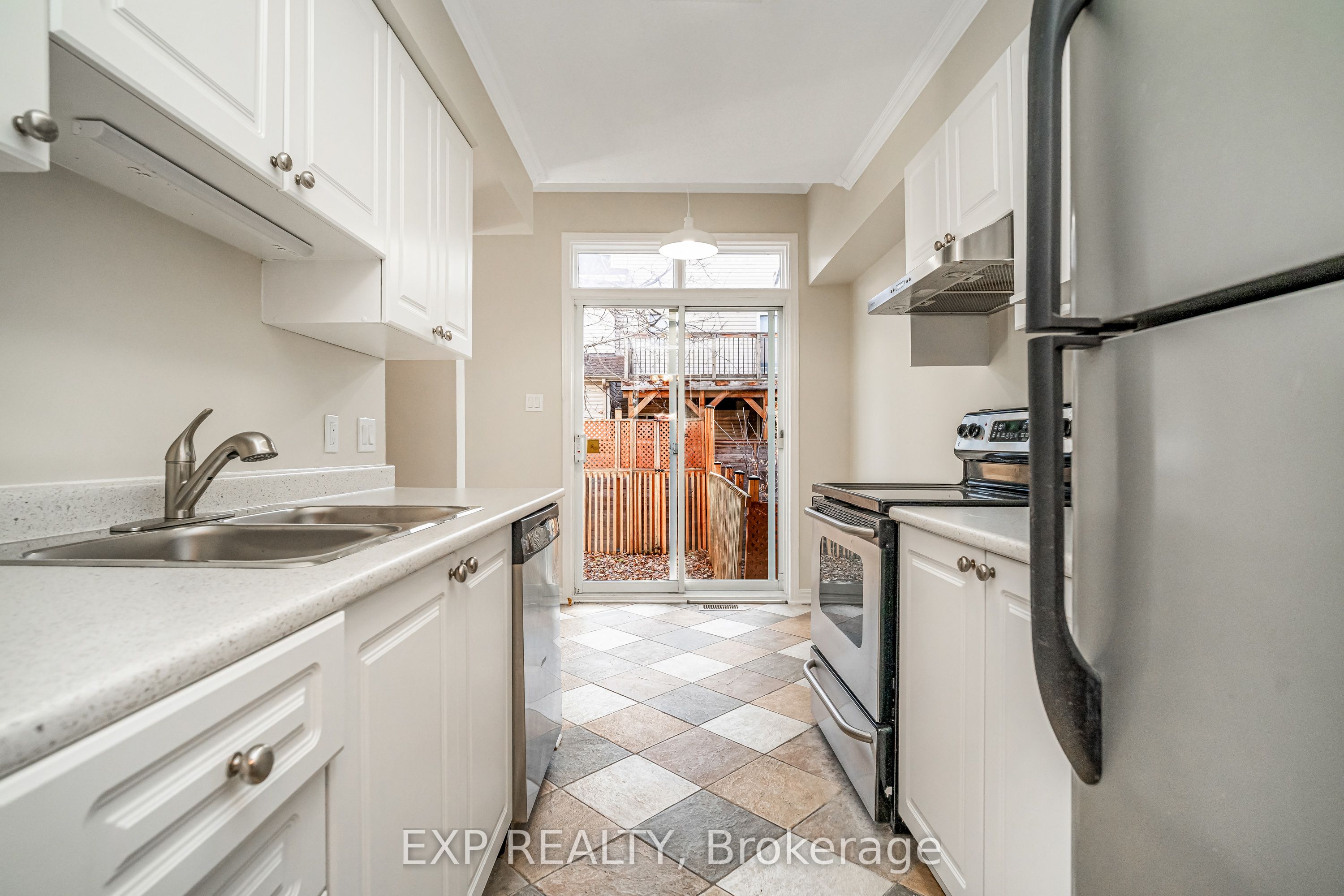 829 Sendero Way Property Photo 16
