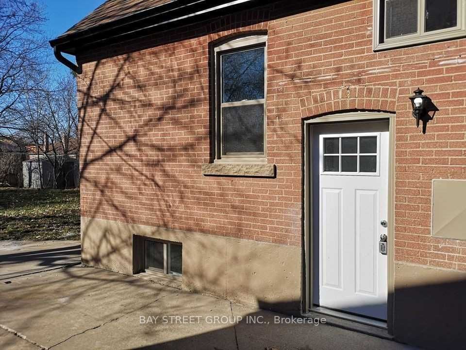 #lower - 366 East 23rd Street Property Photo 4