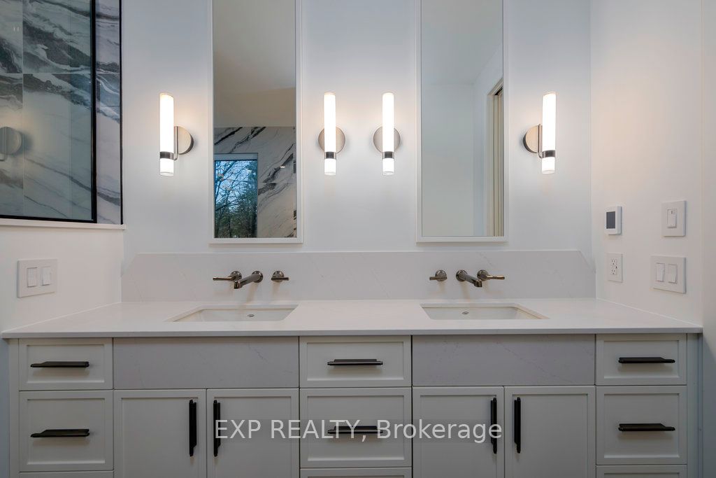 26 Clovelly Road Property Photo 14