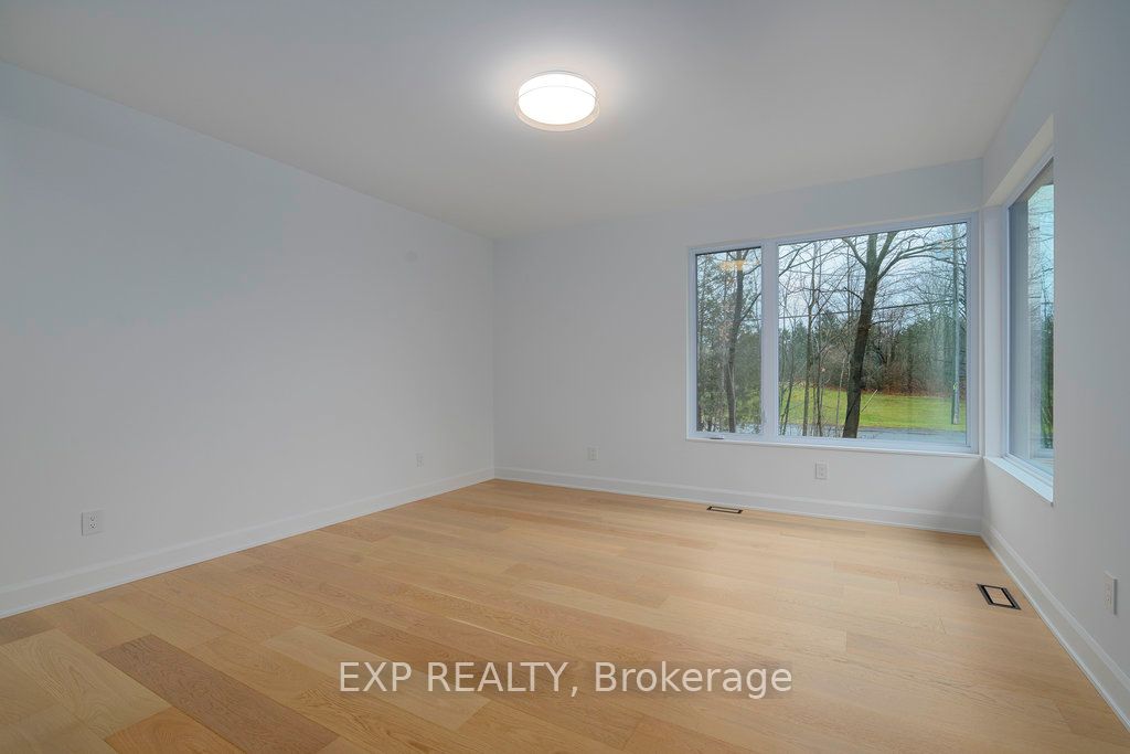 26 Clovelly Road Property Photo 21