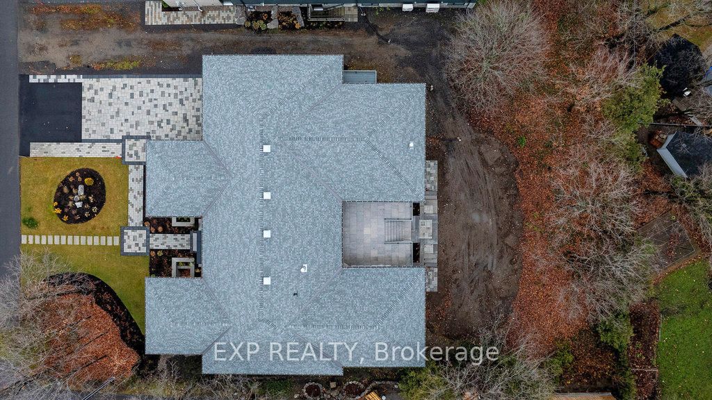 26 Clovelly Road Property Photo 25