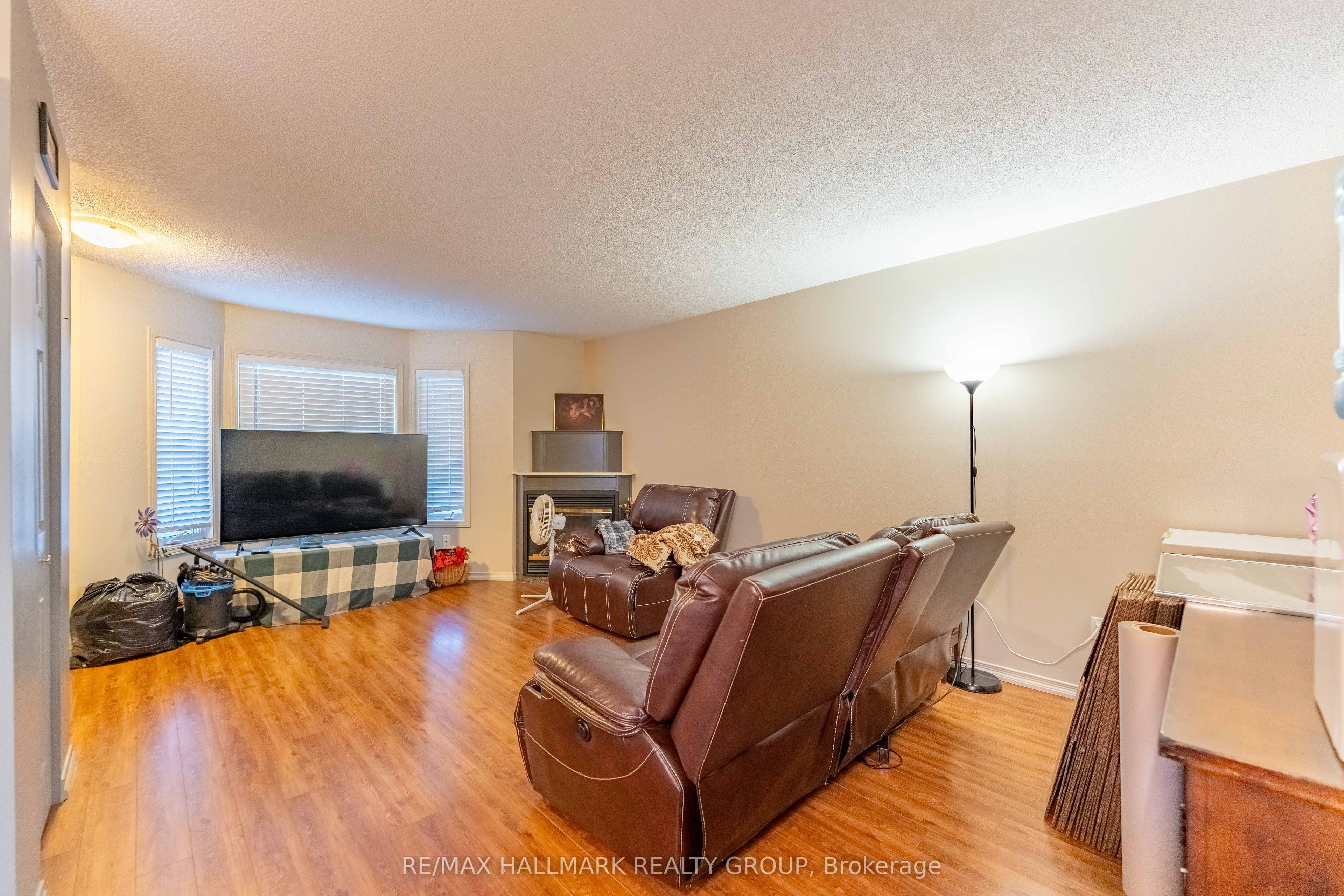 493 Mario Street Property Photo 11