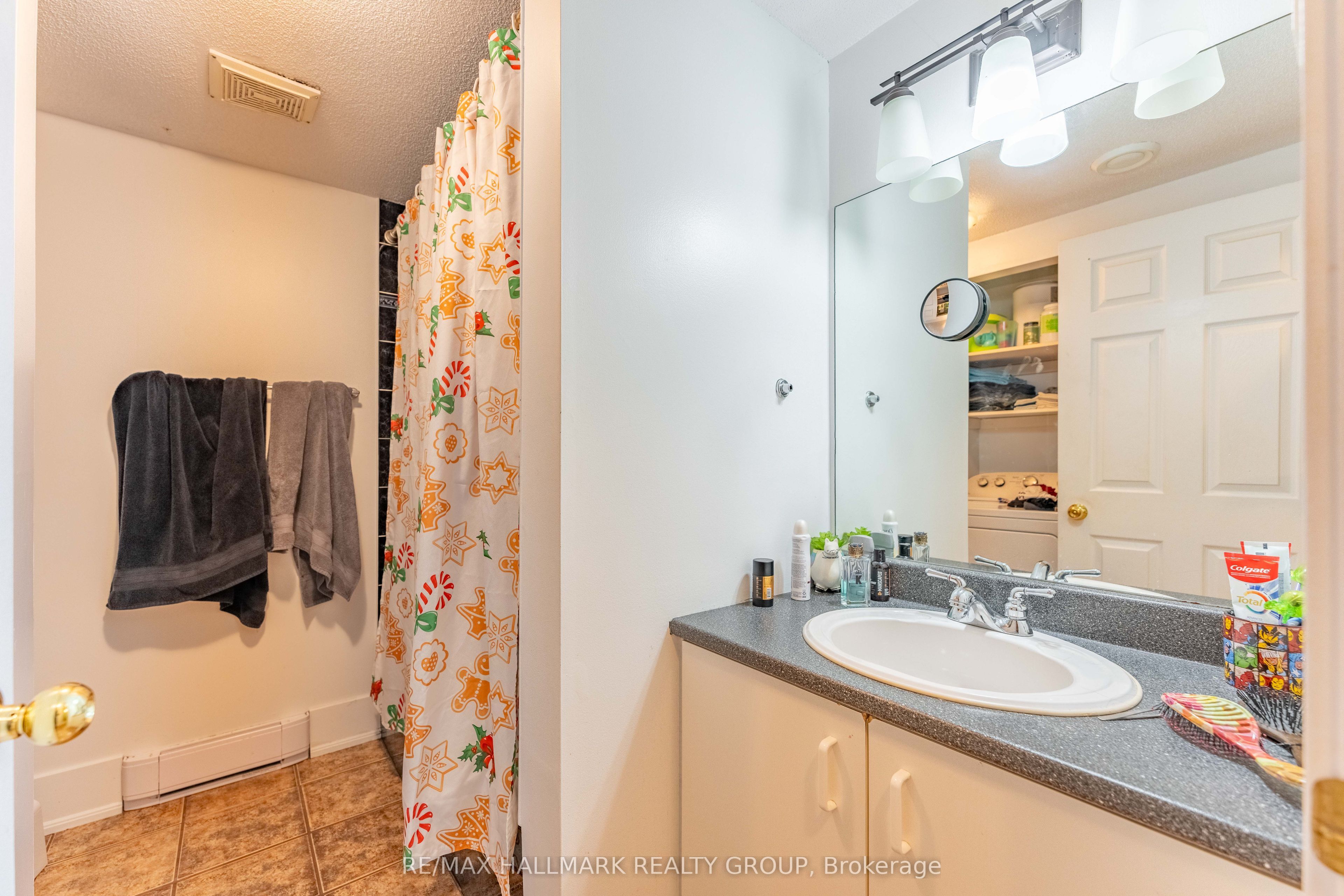 493 Mario Street Property Photo 21