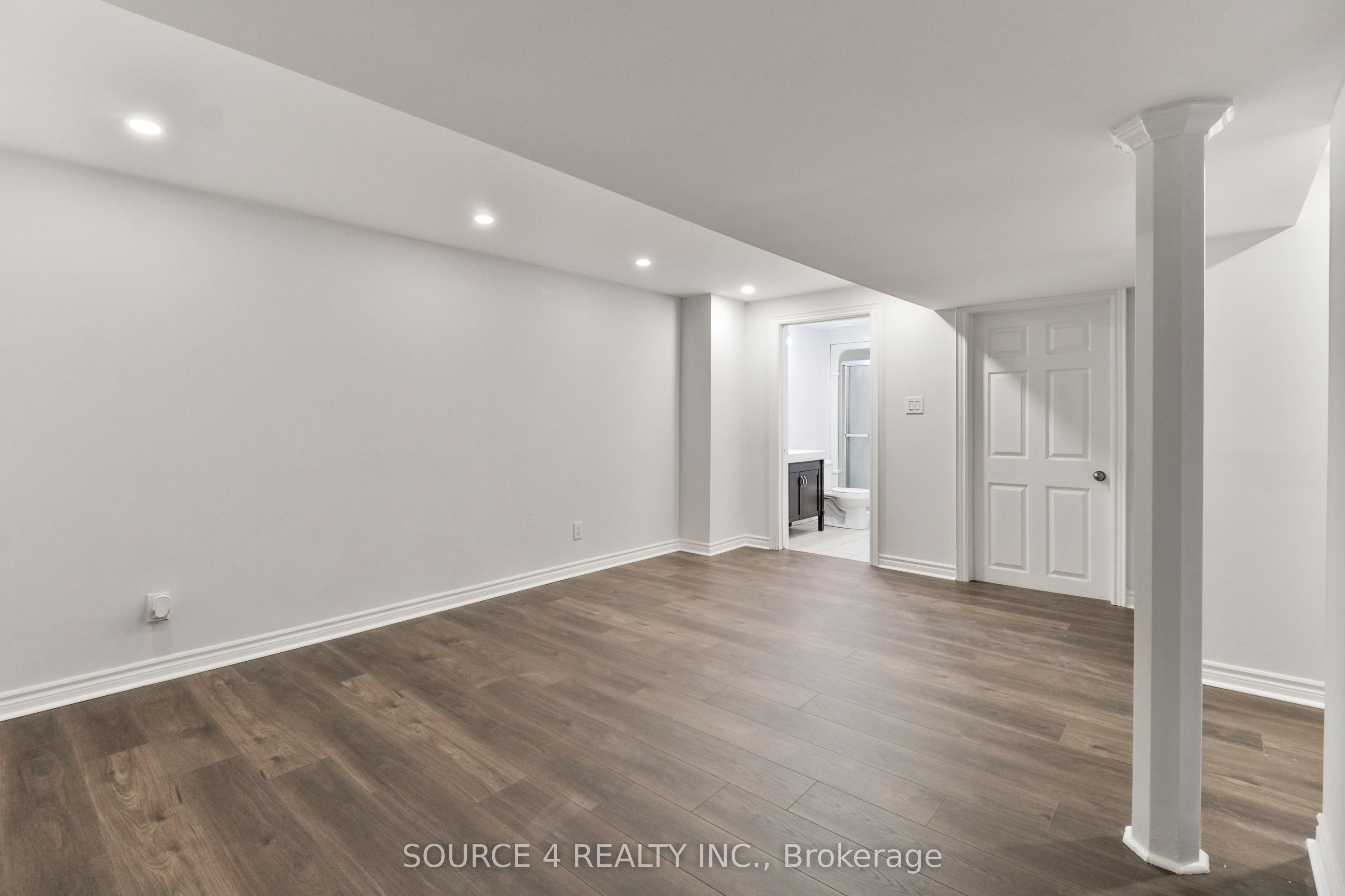 617 Canfield Place Property Photo 29