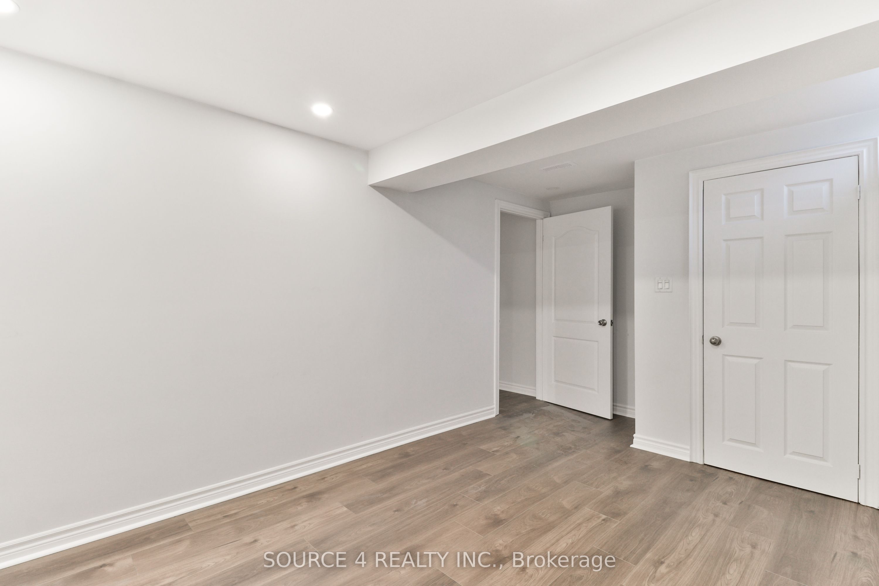 617 Canfield Place Property Photo 33