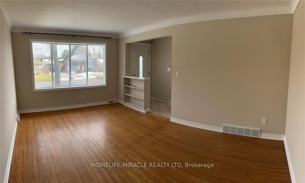 78 Regent Drive Property Photo 1