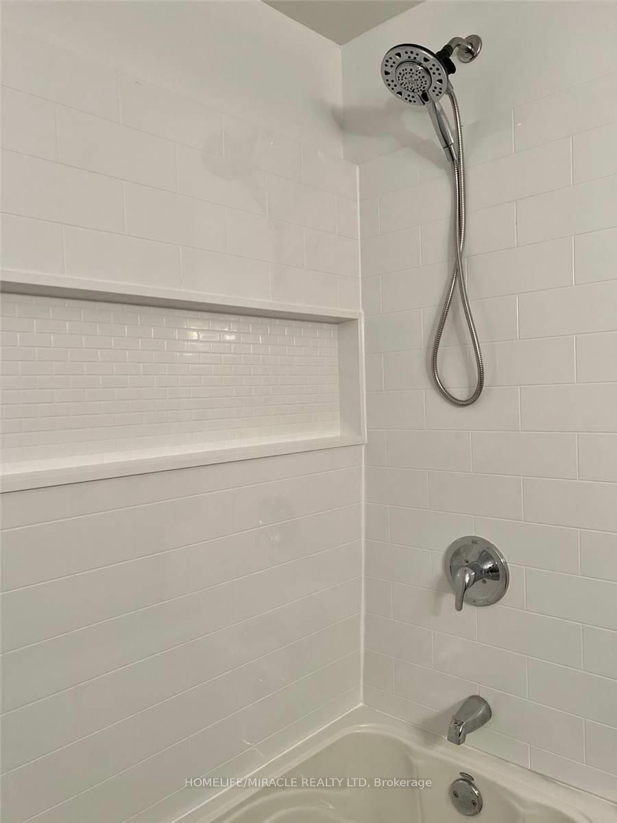 78 Regent Drive Property Photo 9