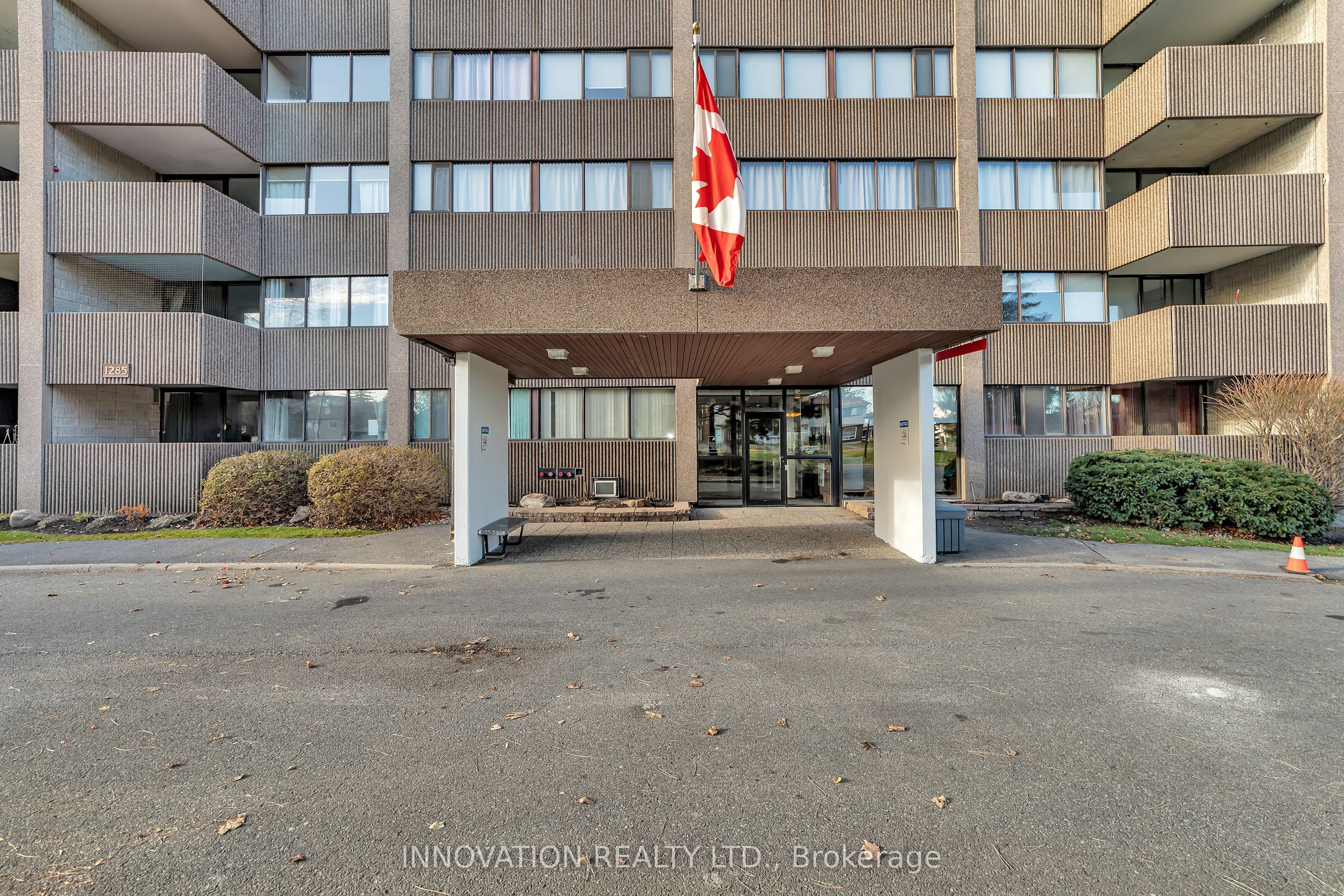 #908 - 1285 Cahill Drive Property Photo 2
