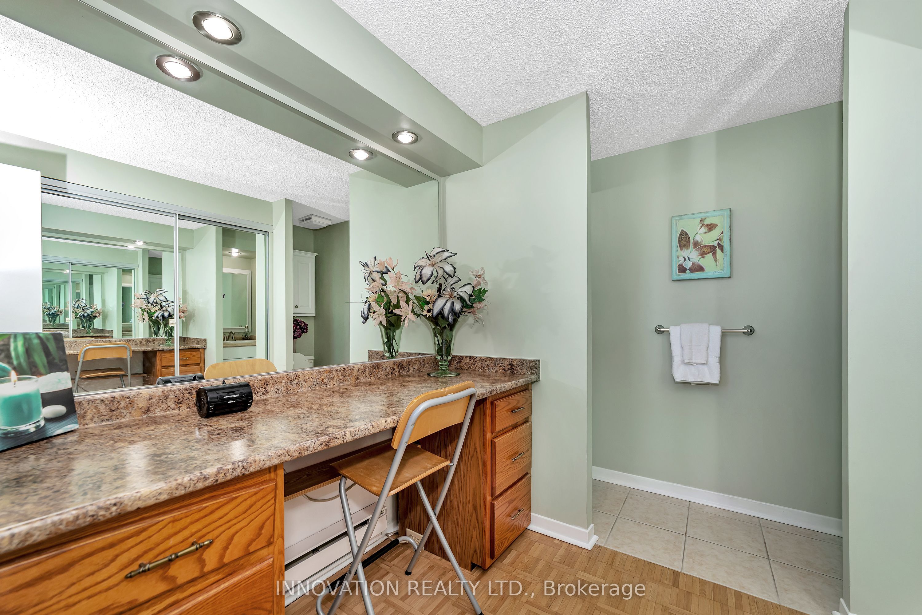 #908 - 1285 Cahill Drive Property Photo 45