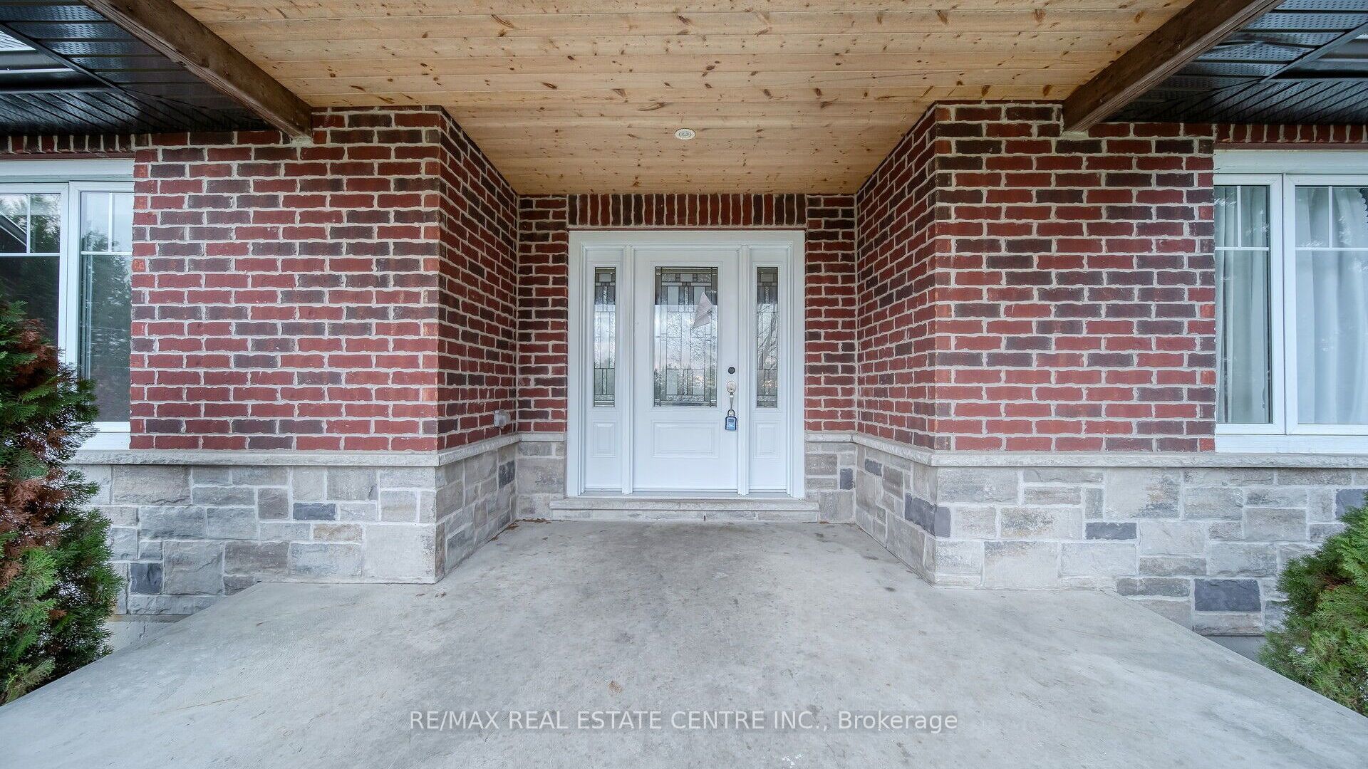 294288 8th Line Property Photo 13