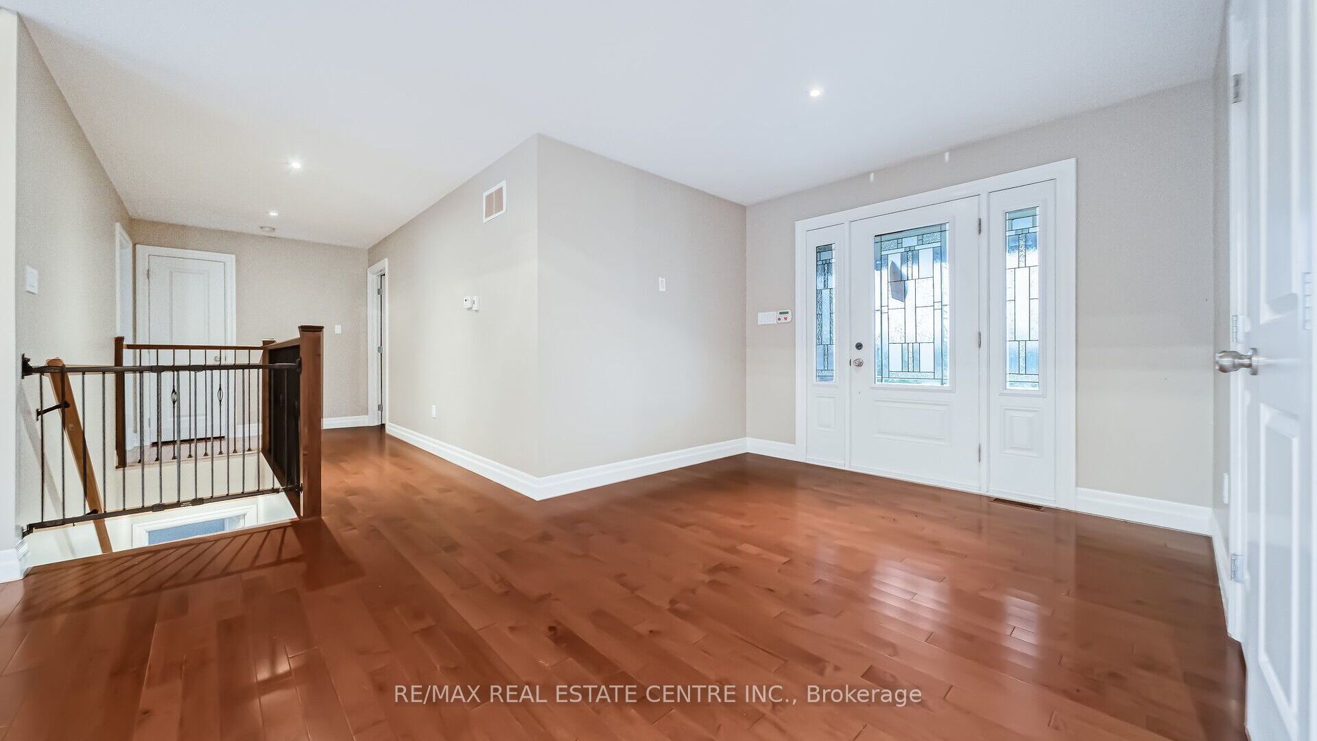 294288 8th Line Property Photo 24