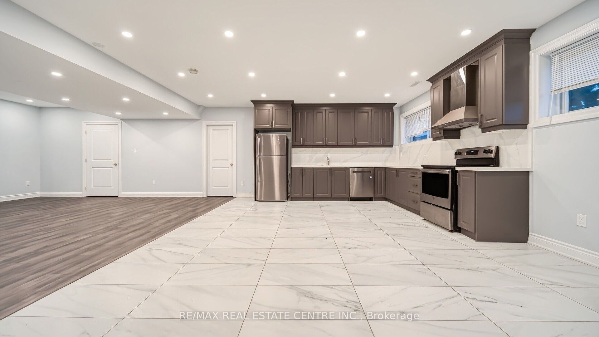294288 8th Line Property Photo 35