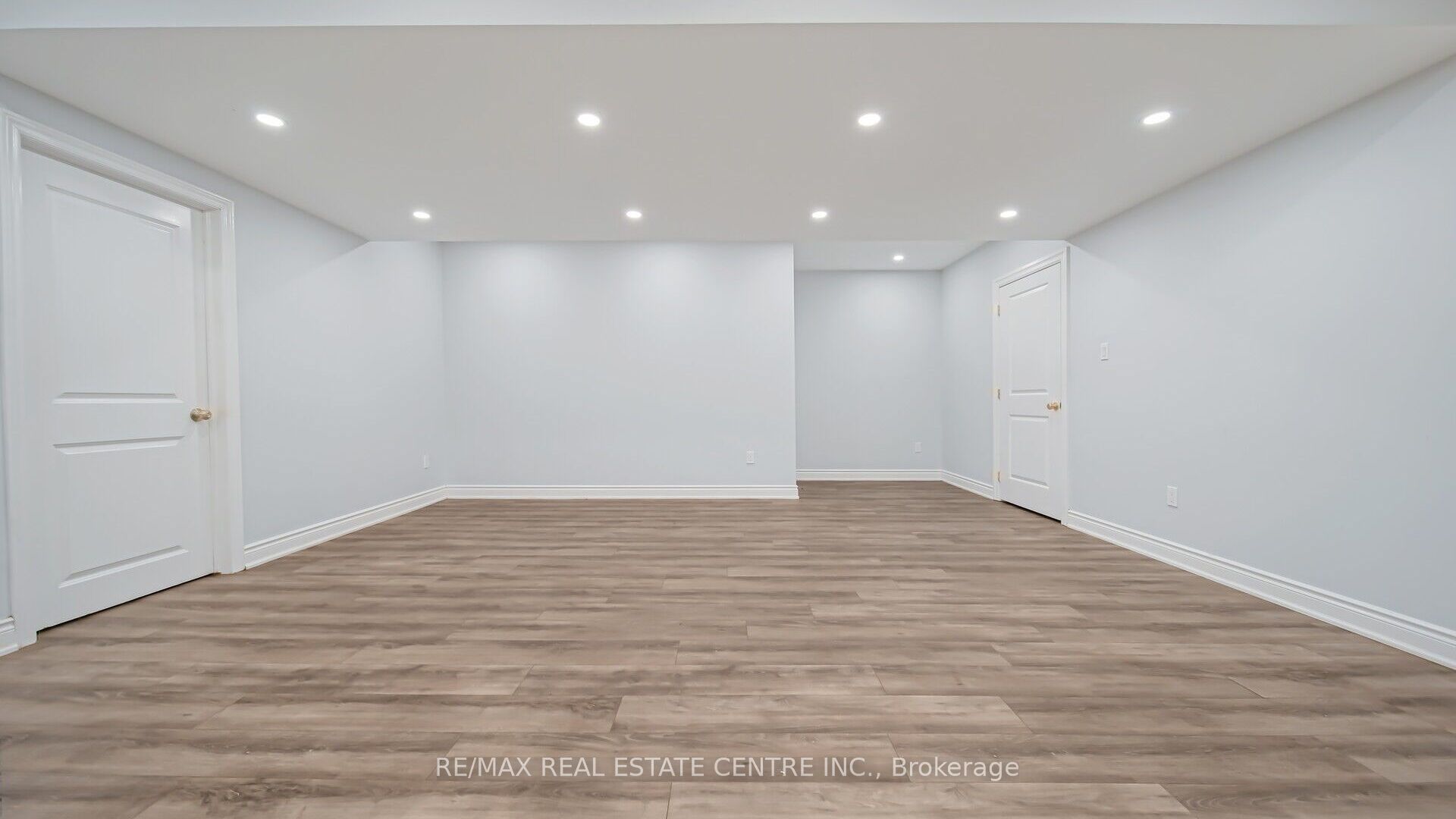 294288 8th Line Property Photo 38
