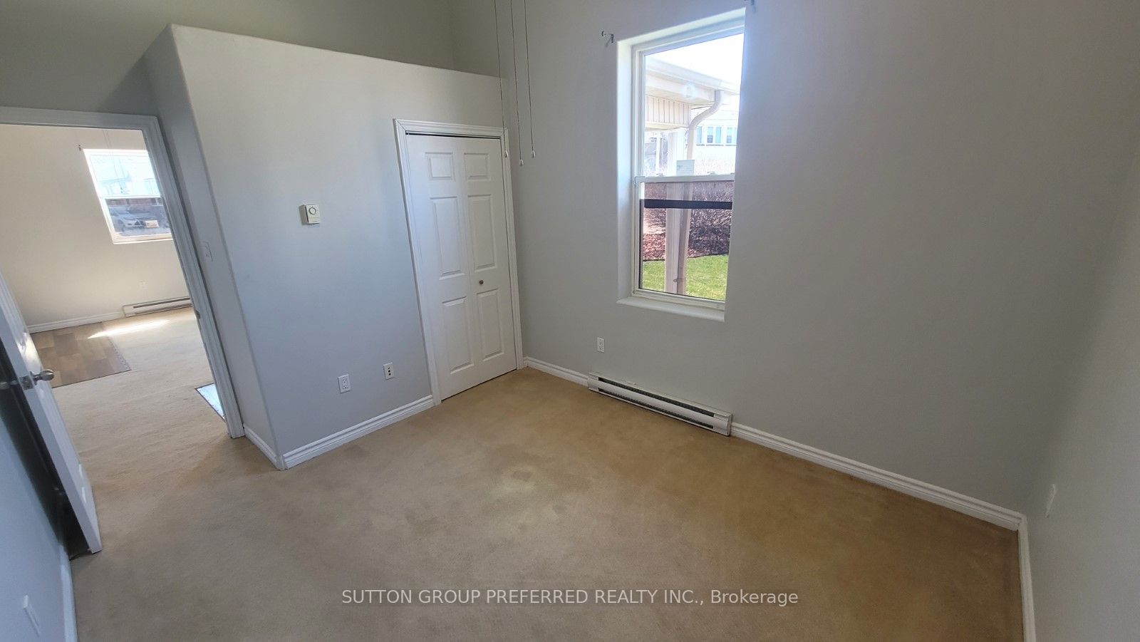 453 Bathurst Street Property Photo 9