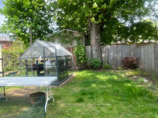 161 Foster Avenue Property Photo 26