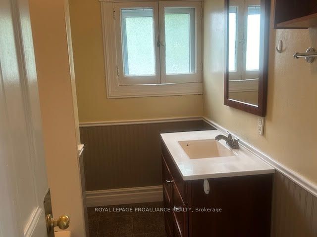 161 Foster Avenue Property Photo 33