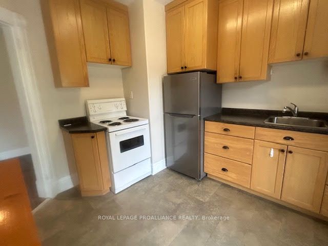 161 Foster Avenue Property Photo 38