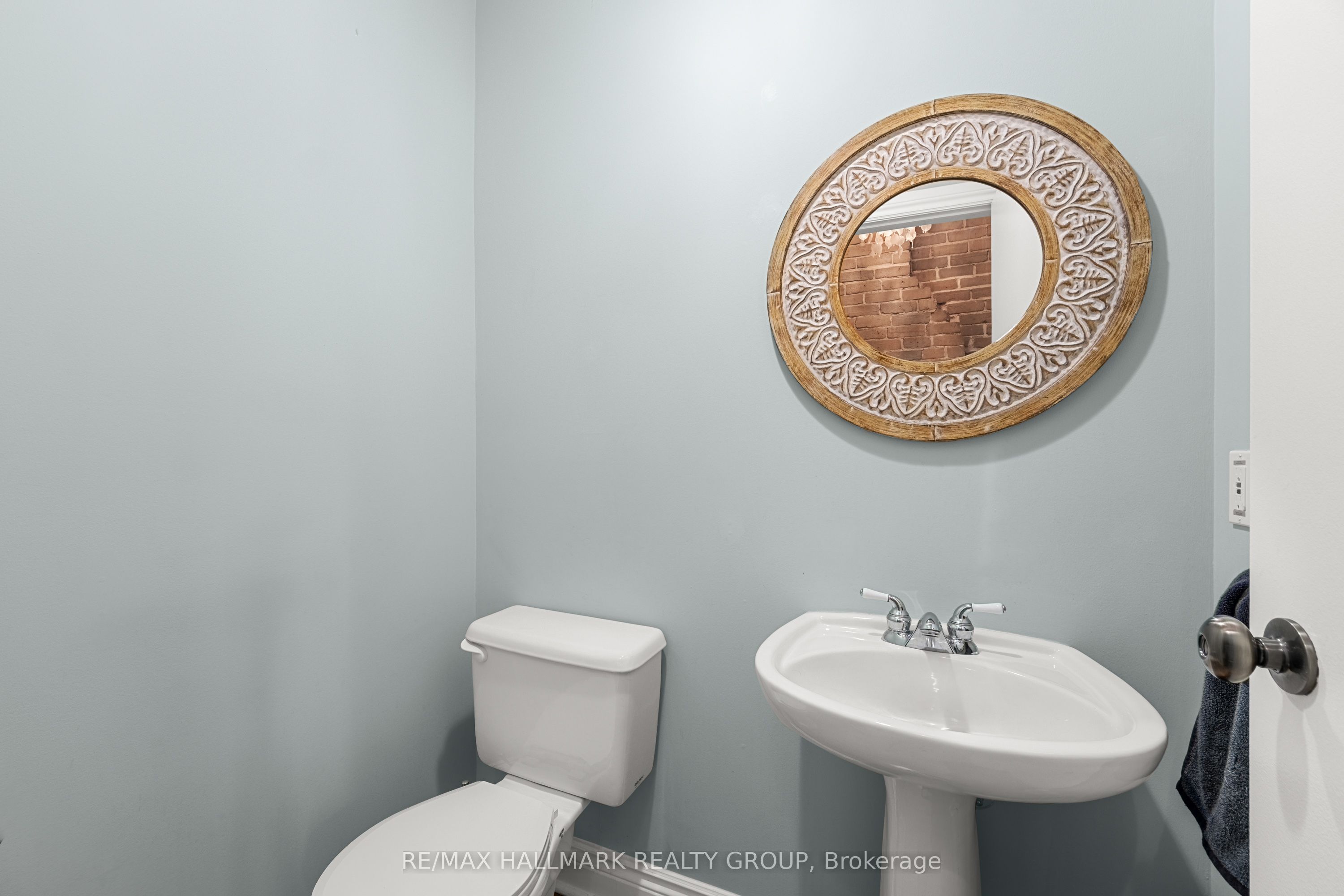 #502 - 589 Rideau Street Property Photo 7
