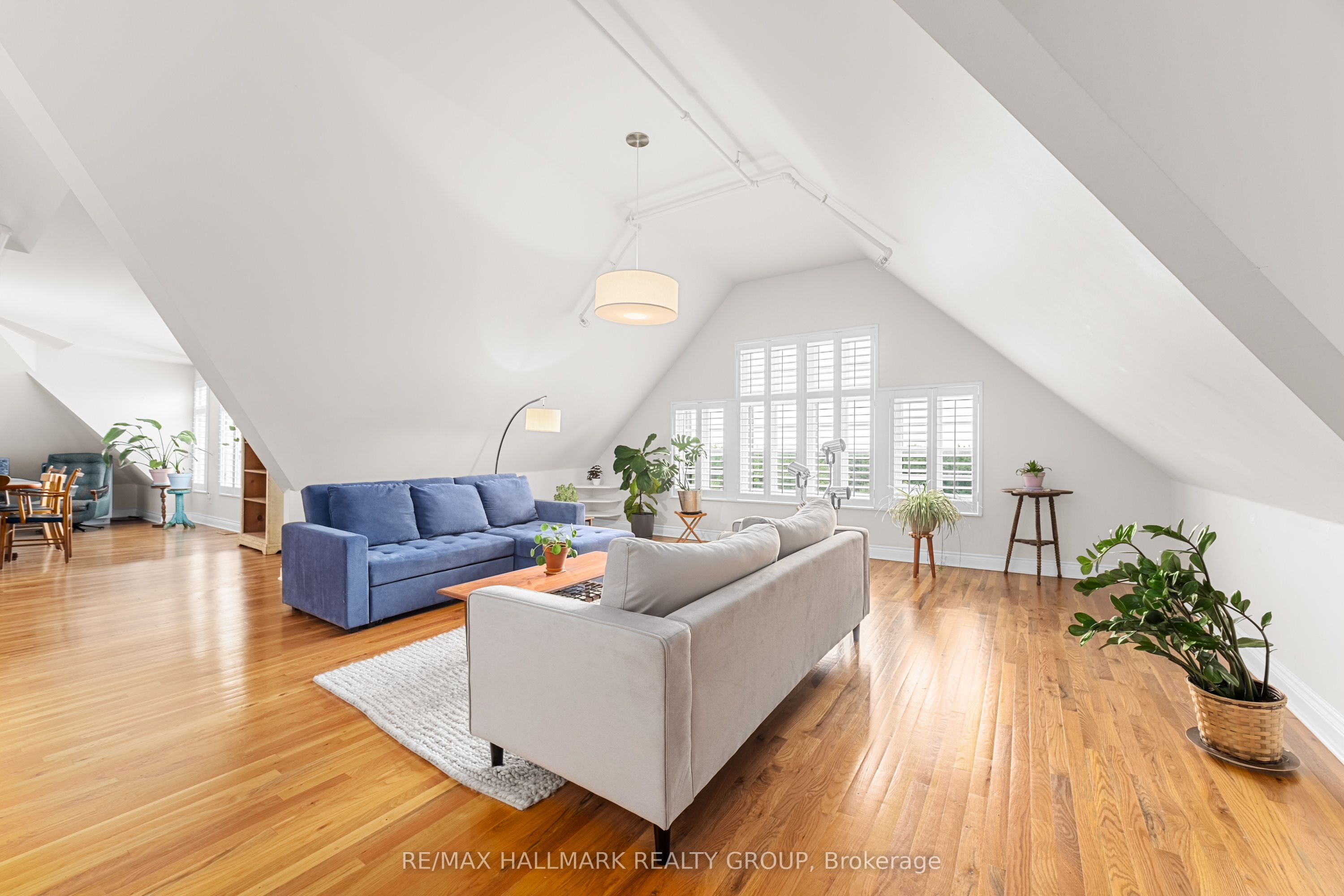 #502 - 589 Rideau Street Property Photo 9
