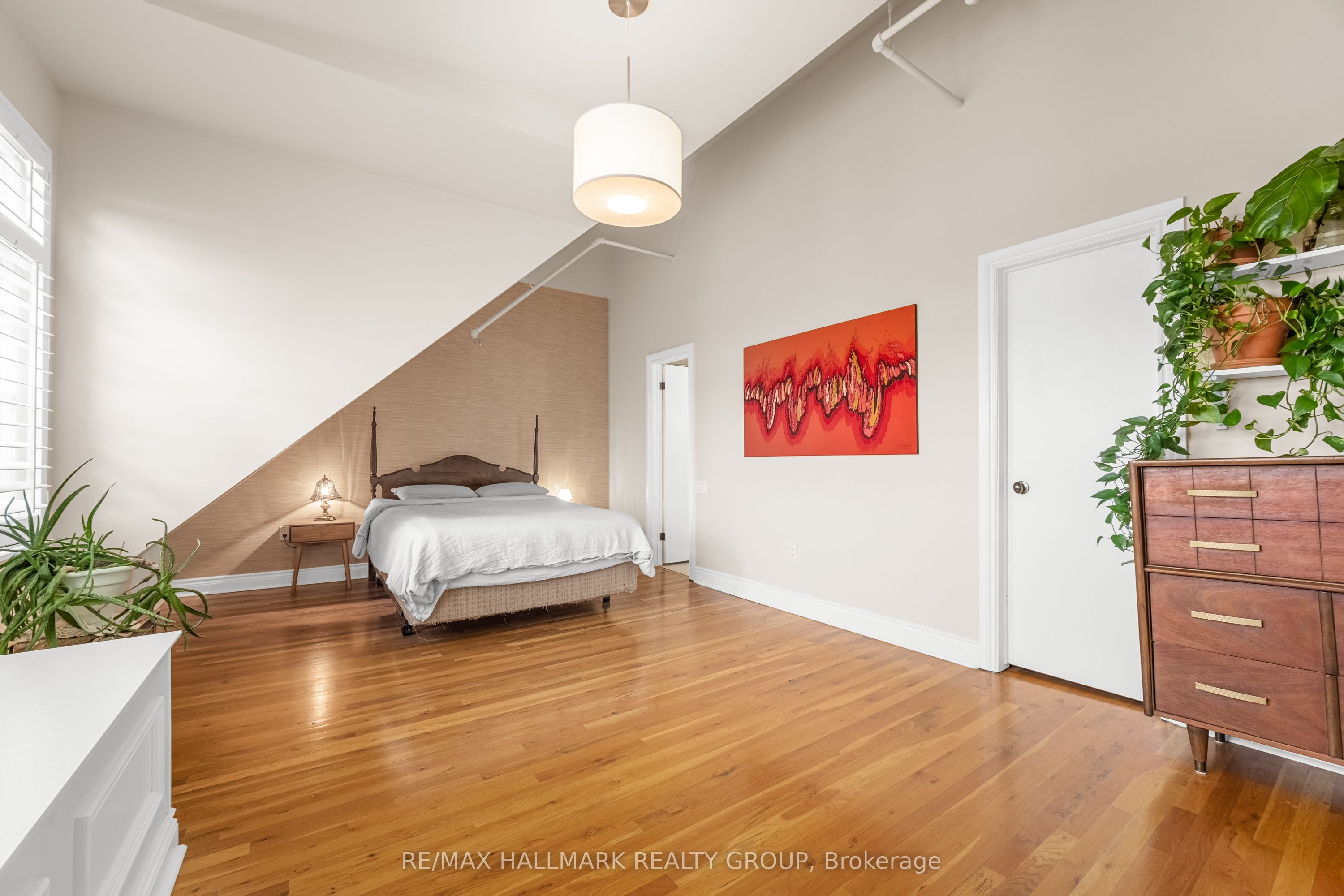 #502 - 589 Rideau Street Property Photo 25