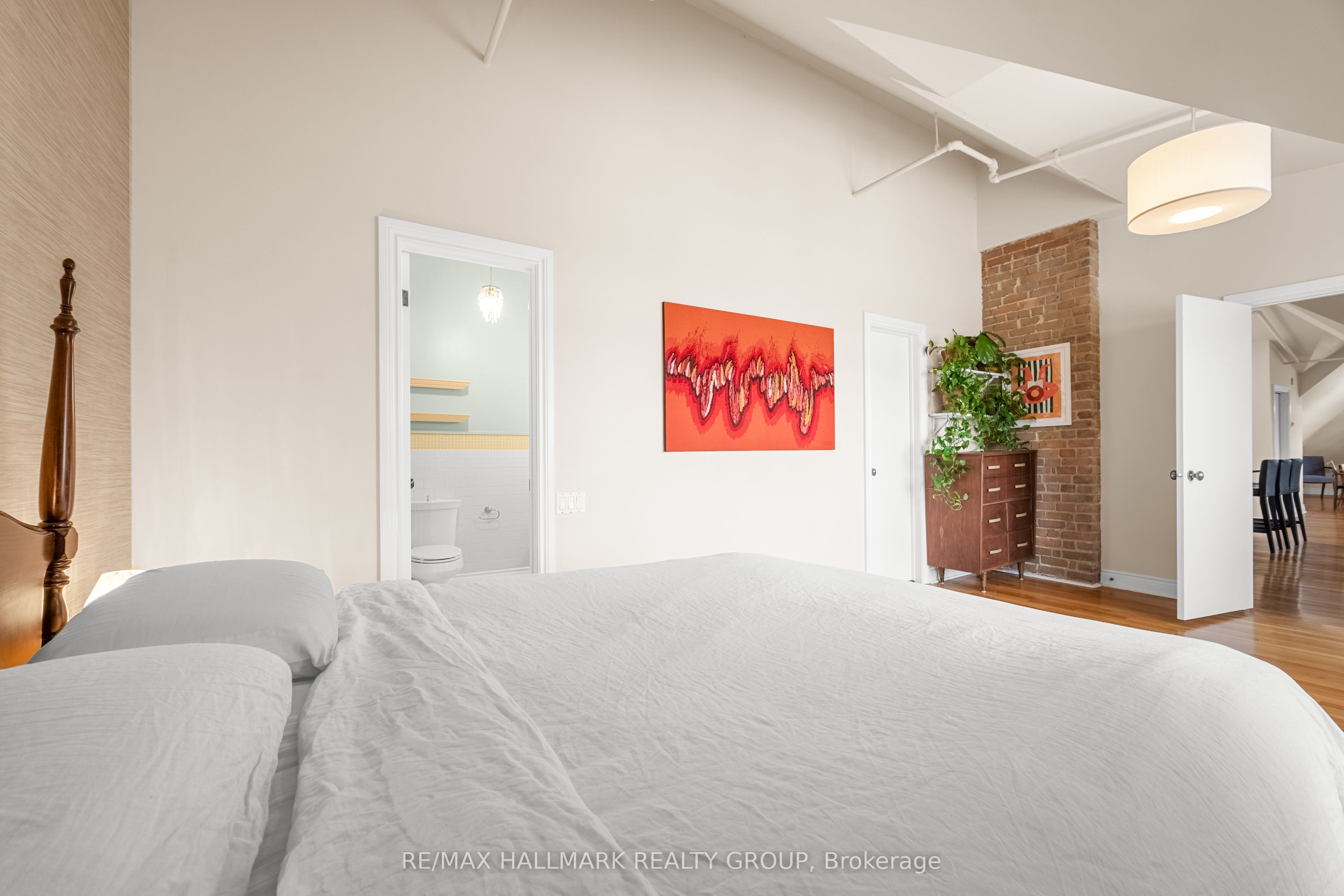 #502 - 589 Rideau Street Property Photo 28