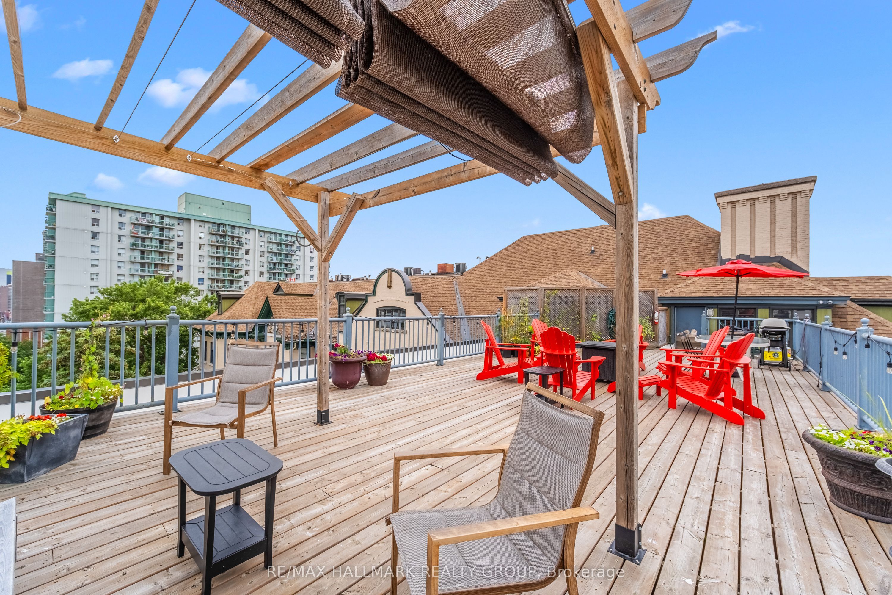 #502 - 589 Rideau Street Property Photo 33