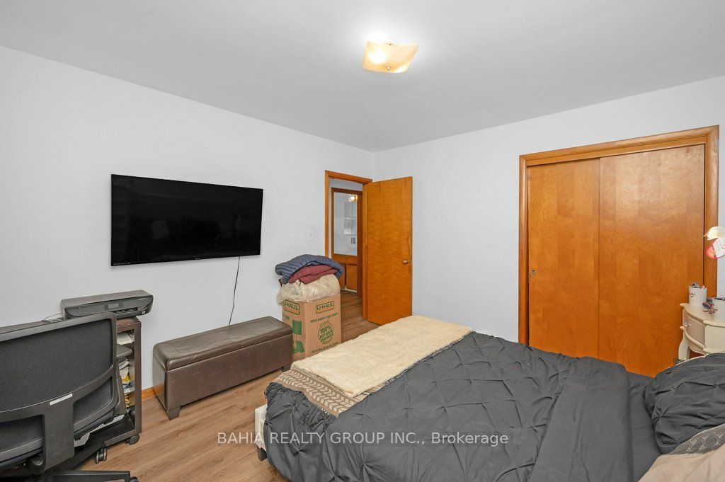 51 Robroy Ave Property Photo 19