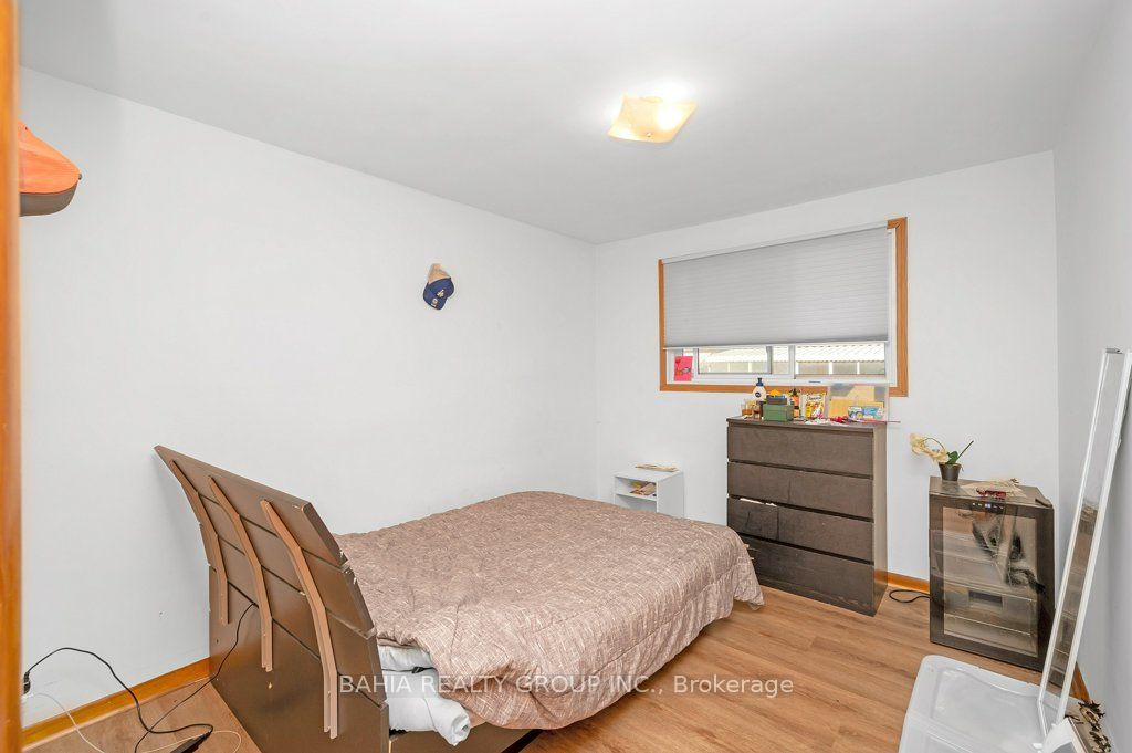 51 Robroy Ave Property Photo 20