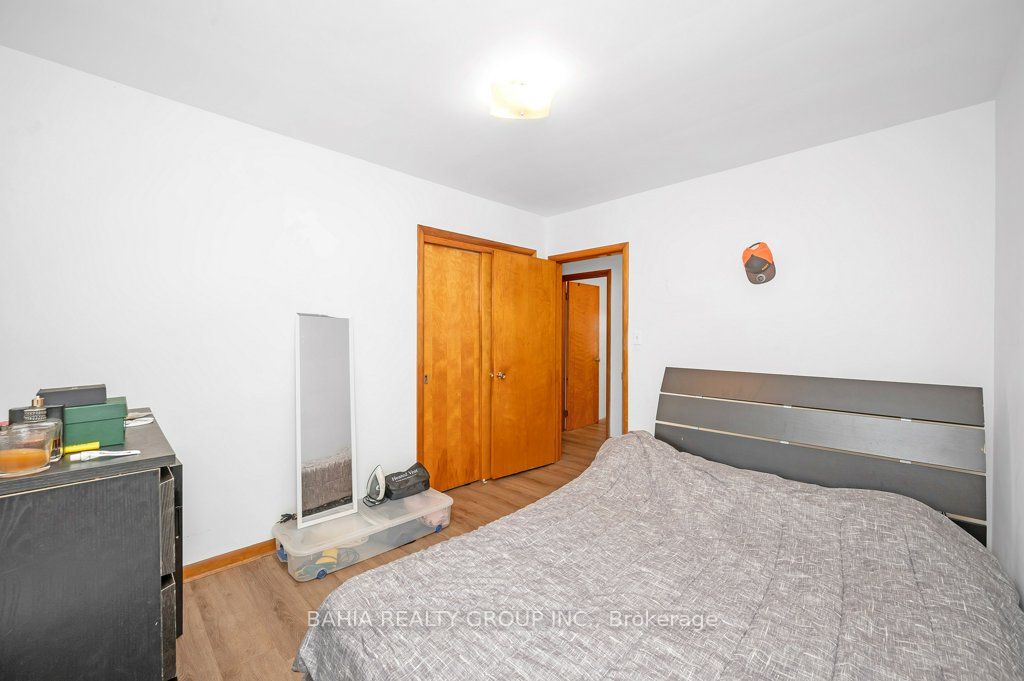 51 Robroy Ave Property Photo 21