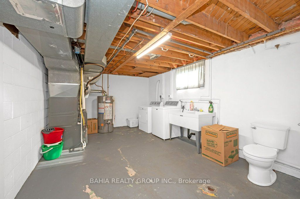 51 Robroy Ave Property Photo 26