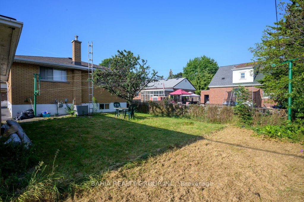 51 Robroy Ave Property Photo 29