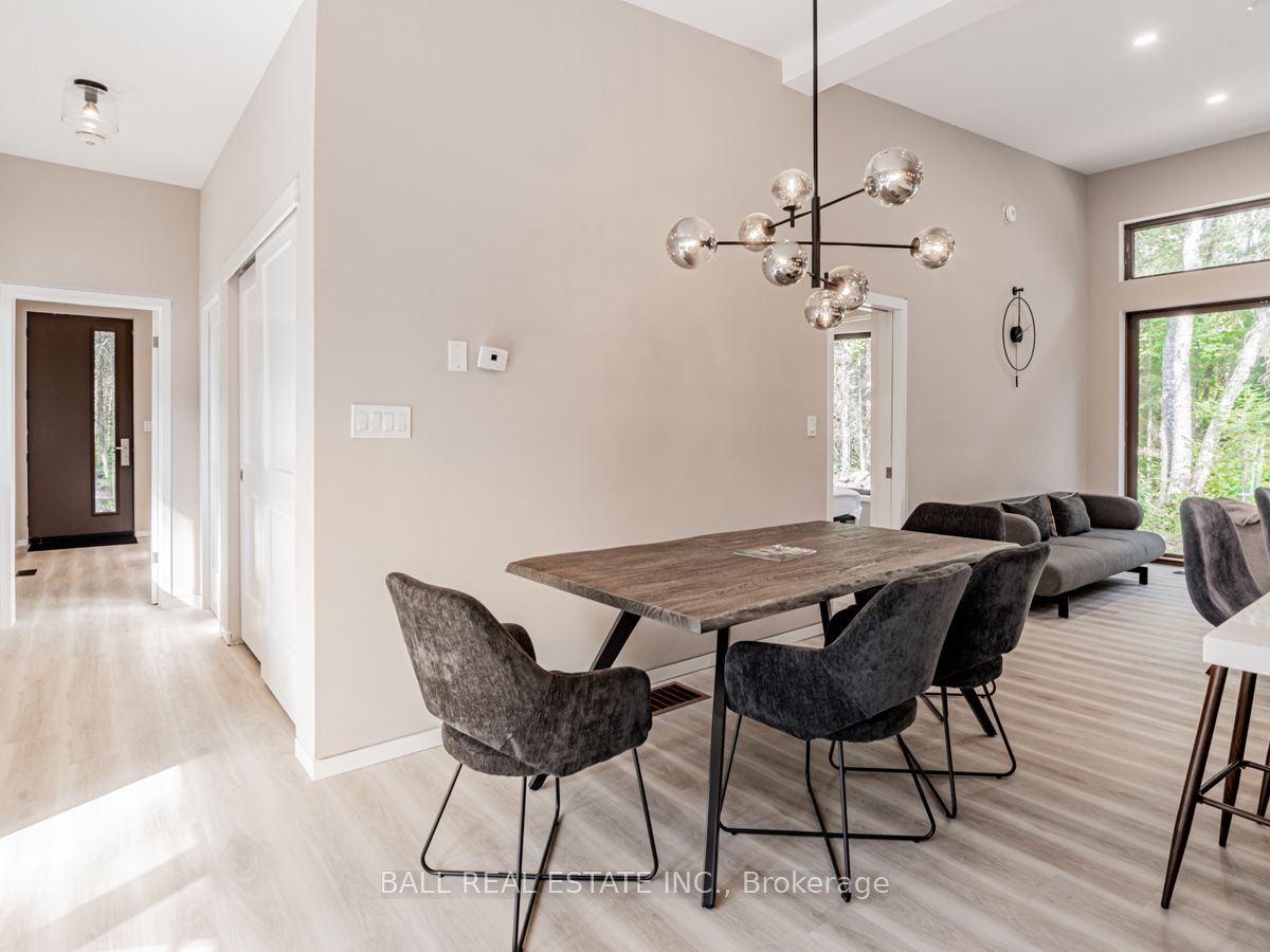 #unit 16 - 4727 Elephant Lake Road Property Photo 7