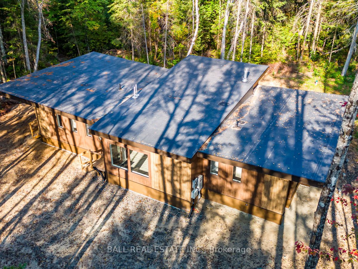 #unit 16 - 4727 Elephant Lake Road Property Photo 33