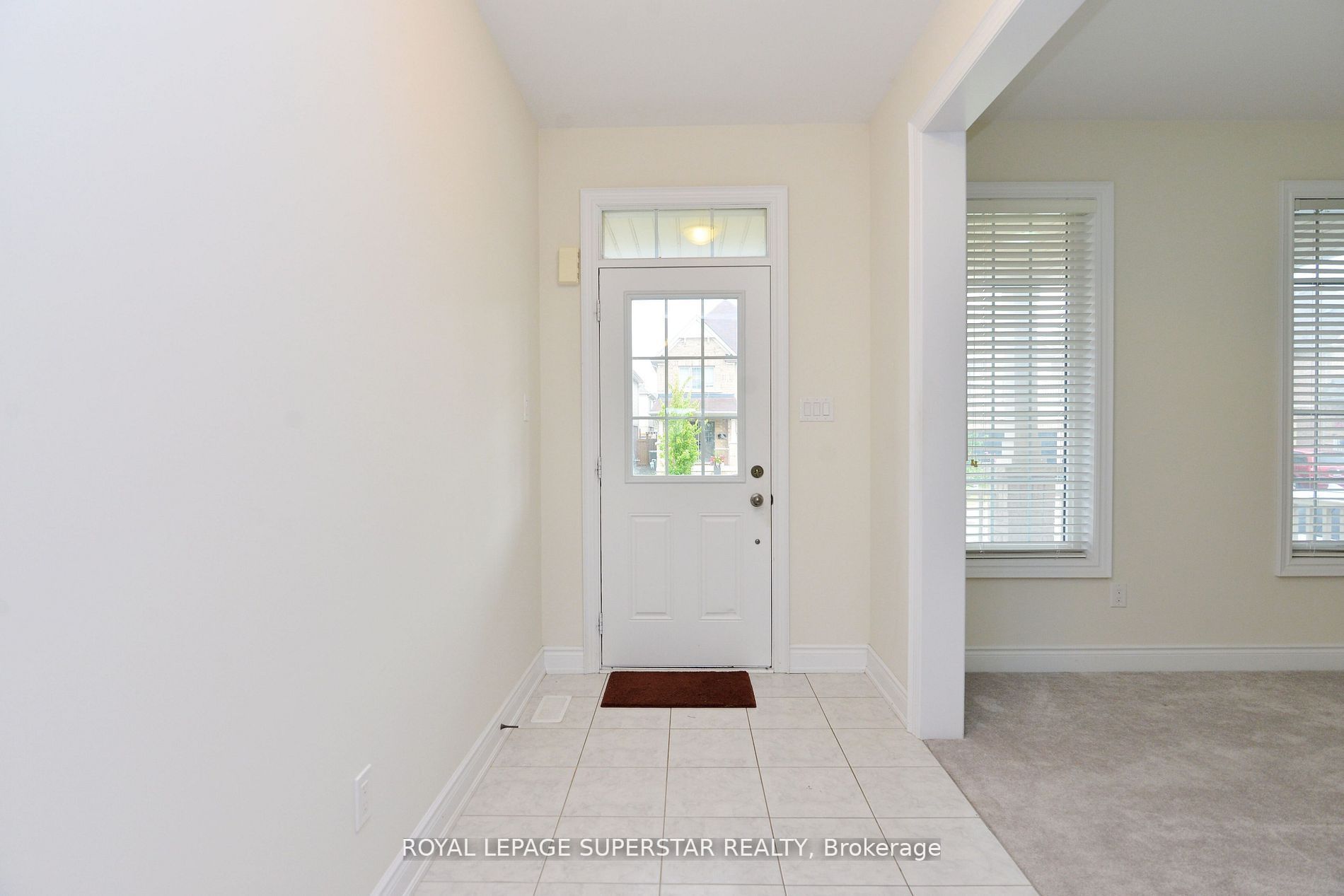 7724 Black Maple Drive Property Photo 3