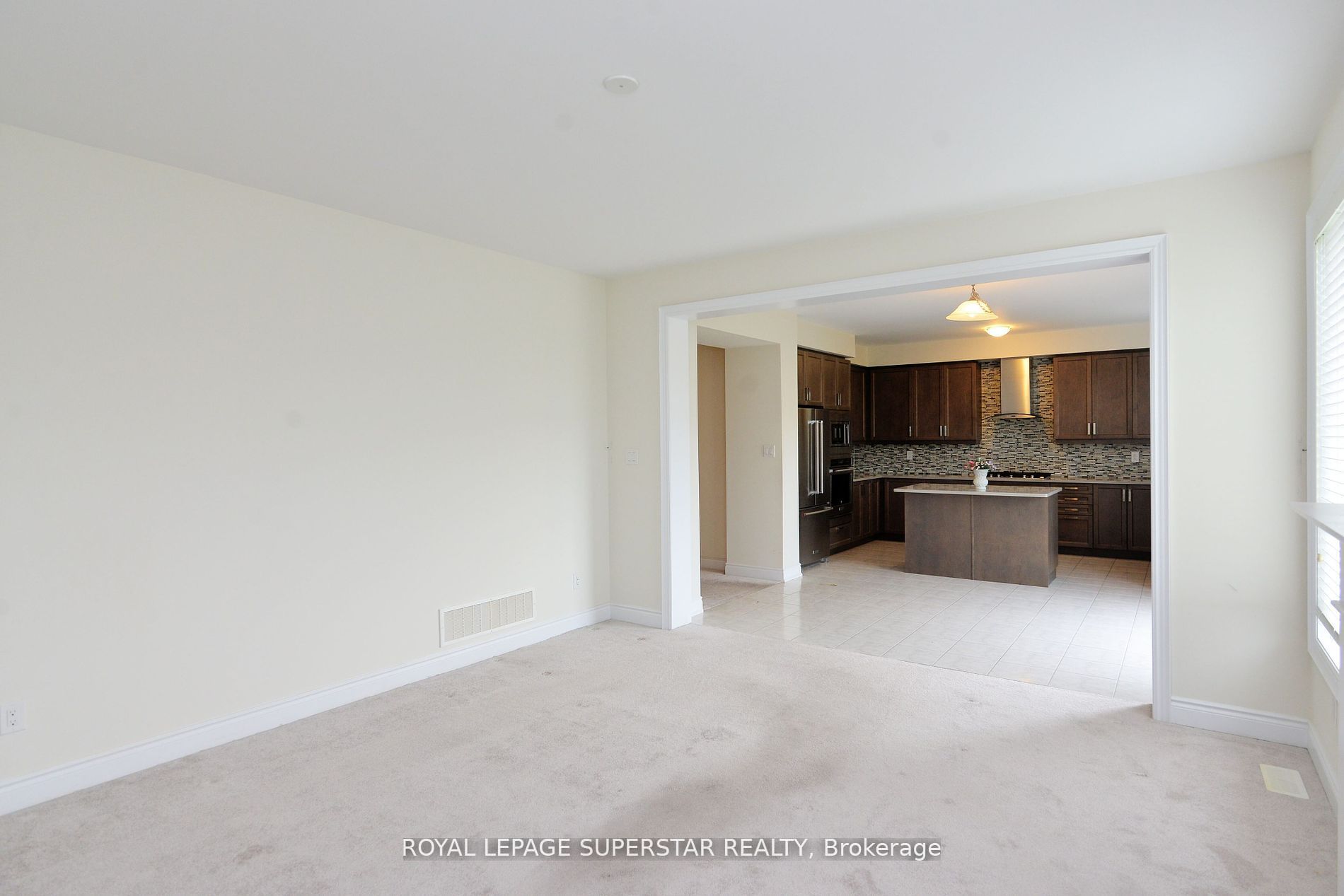7724 Black Maple Drive Property Photo 12