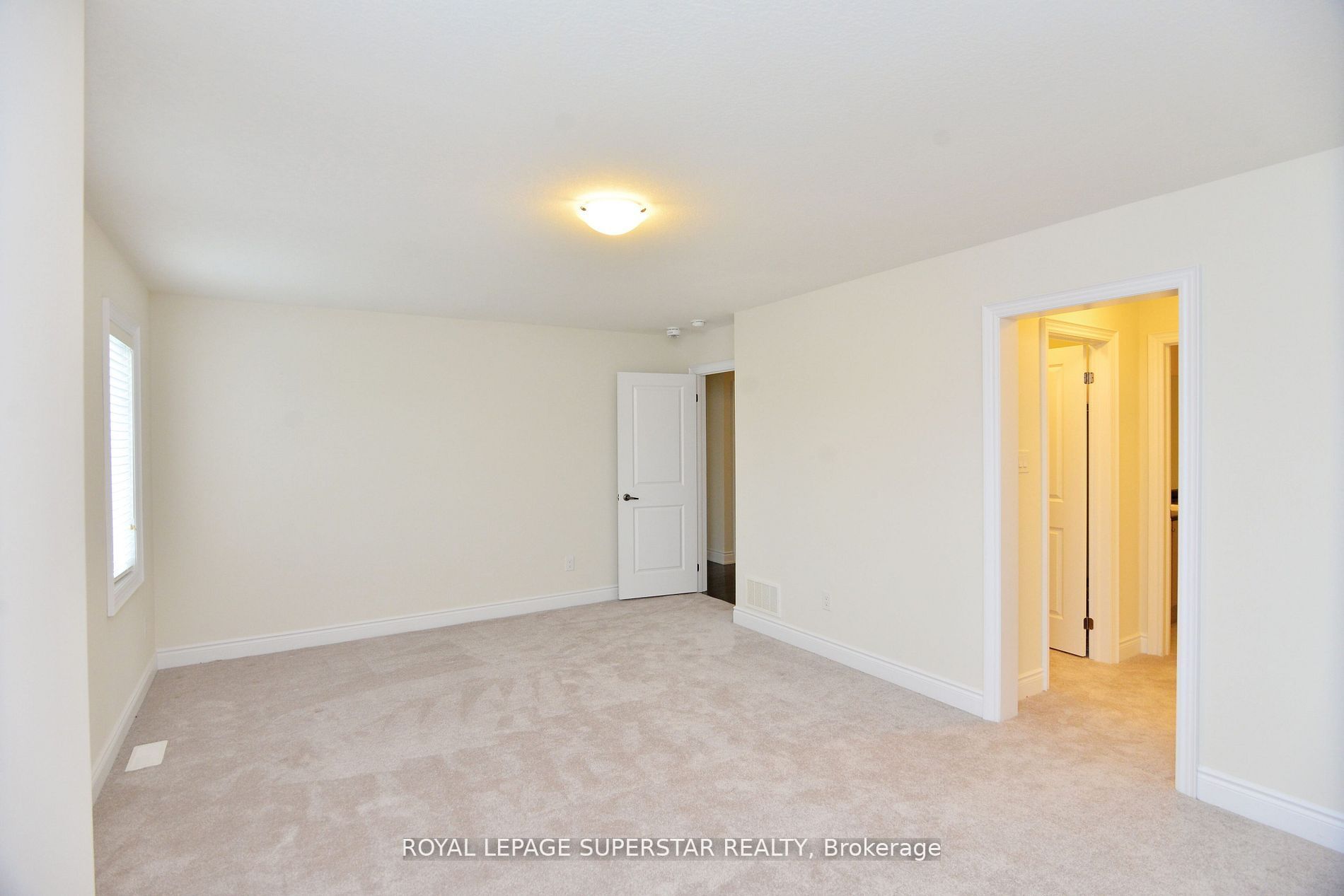 7724 Black Maple Drive Property Photo 18