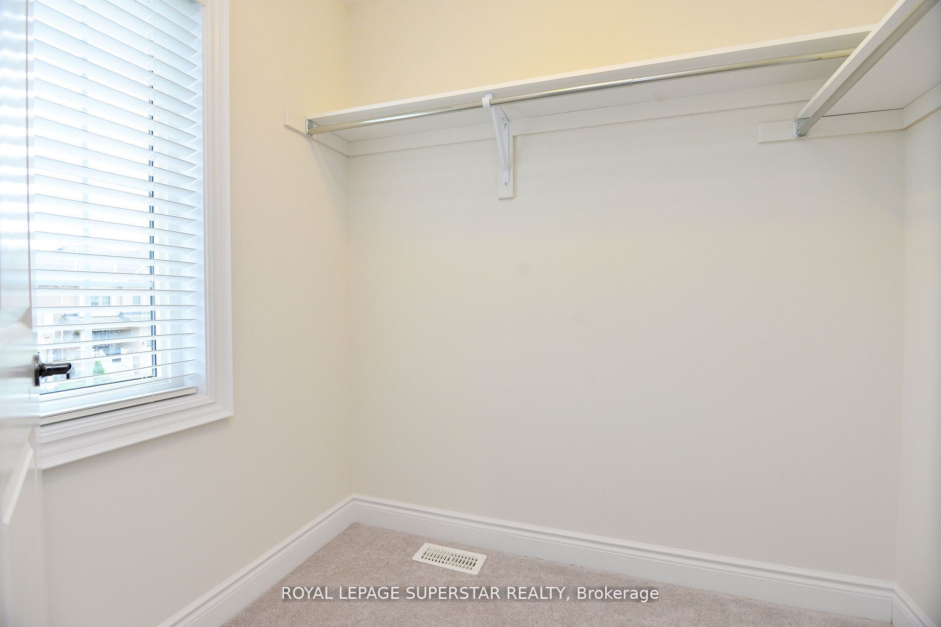 7724 Black Maple Drive Property Photo 24