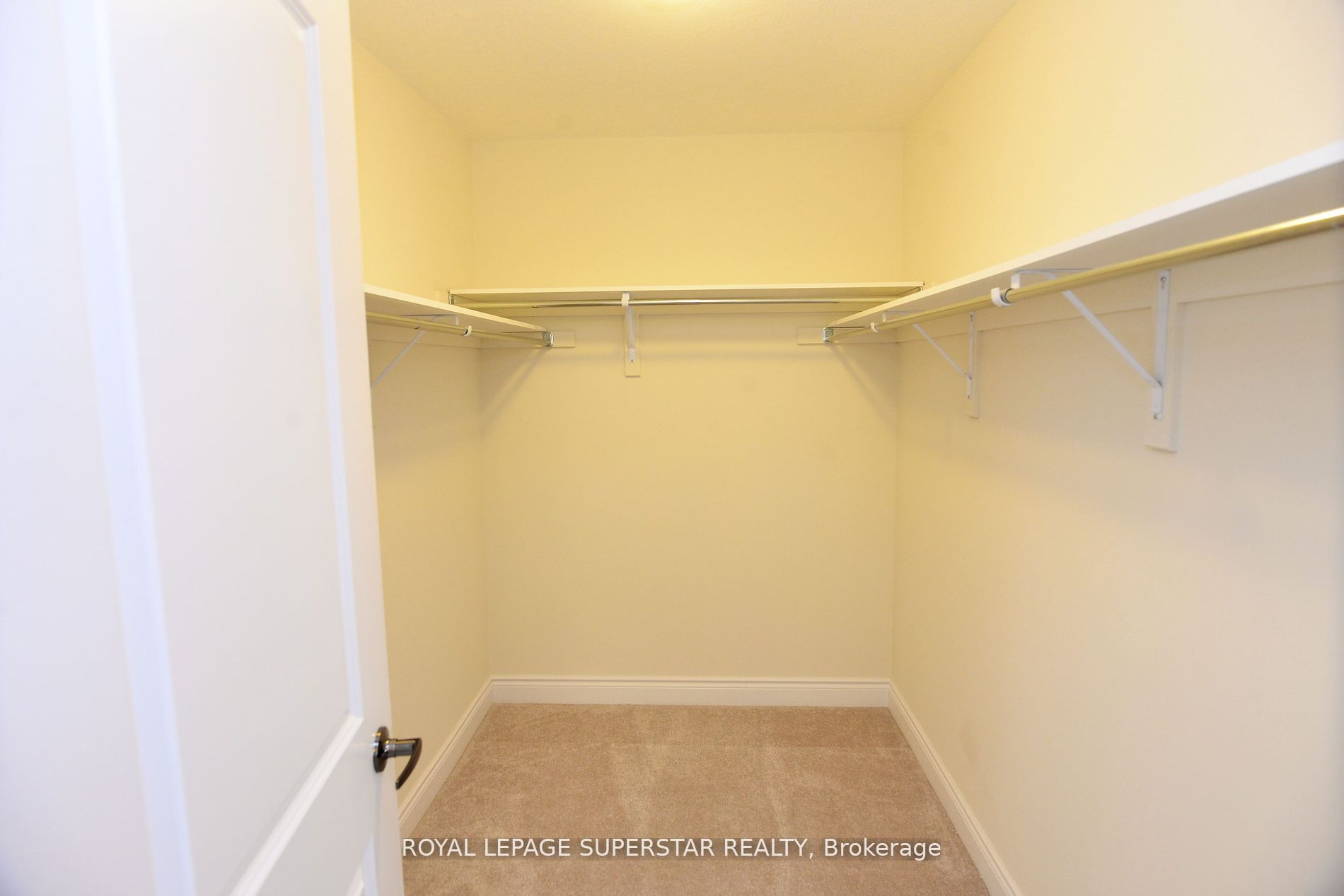 7724 Black Maple Drive Property Photo 33