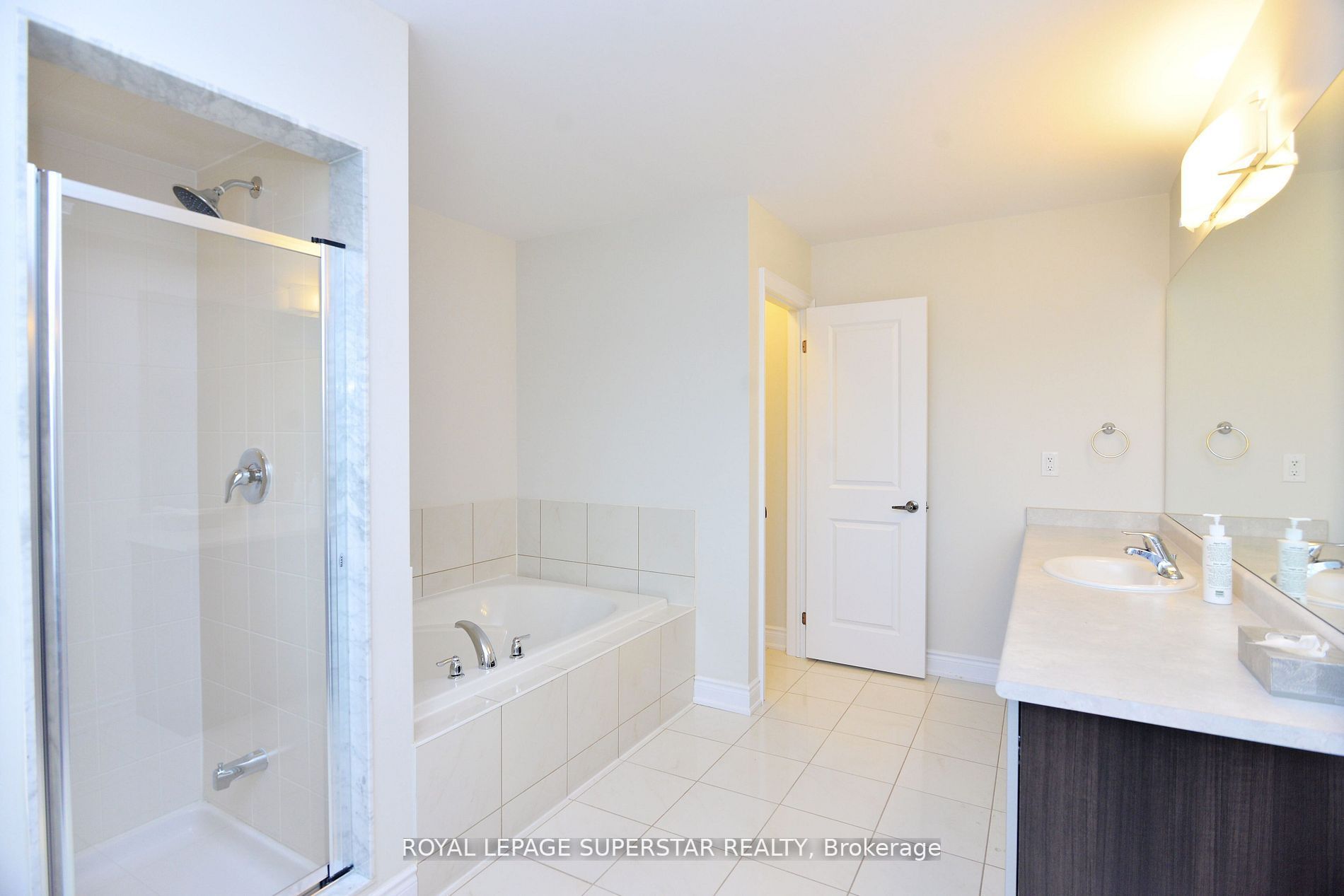7724 Black Maple Drive Property Photo 34
