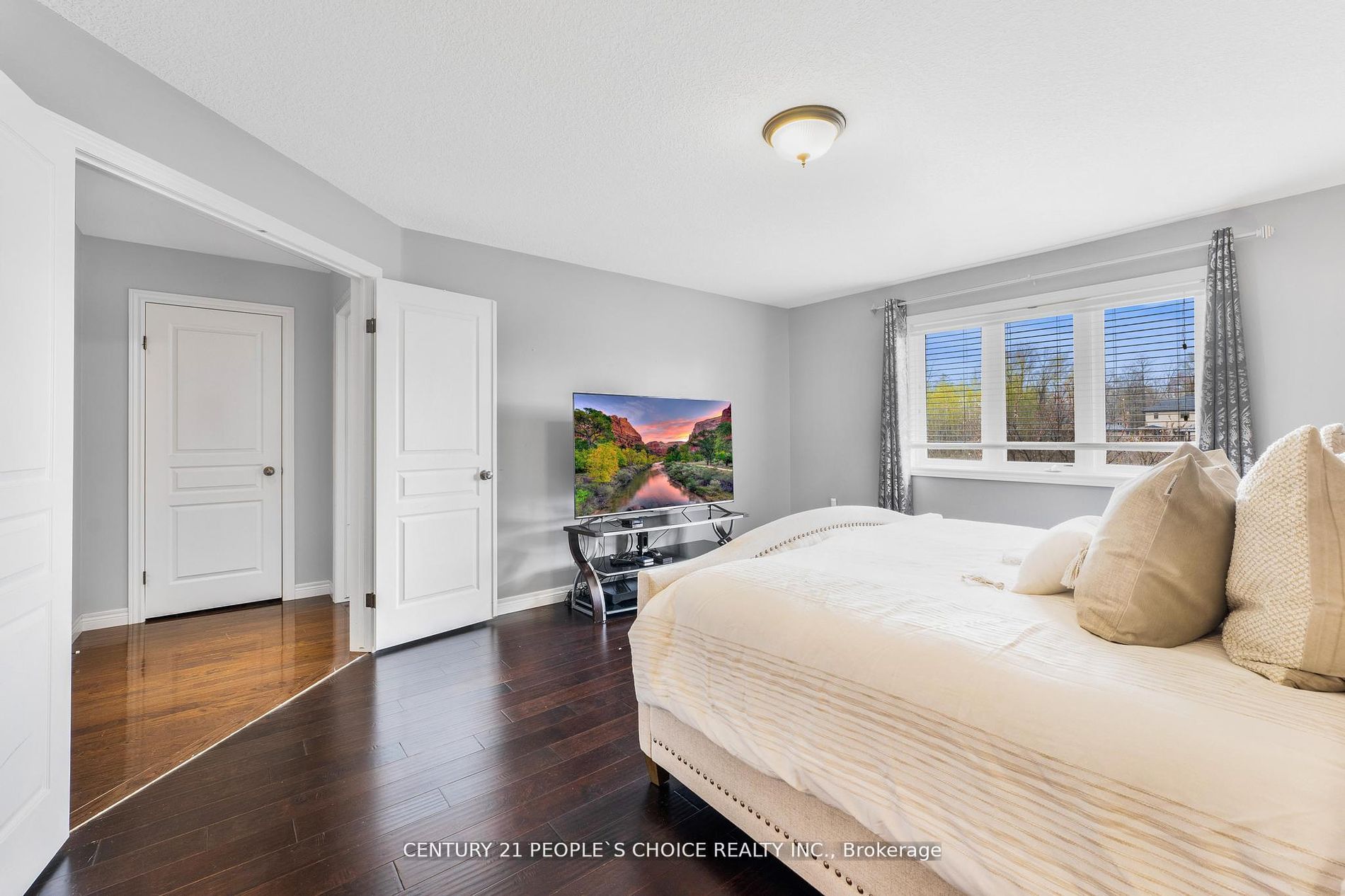 38 Assisi Street Property Photo 25