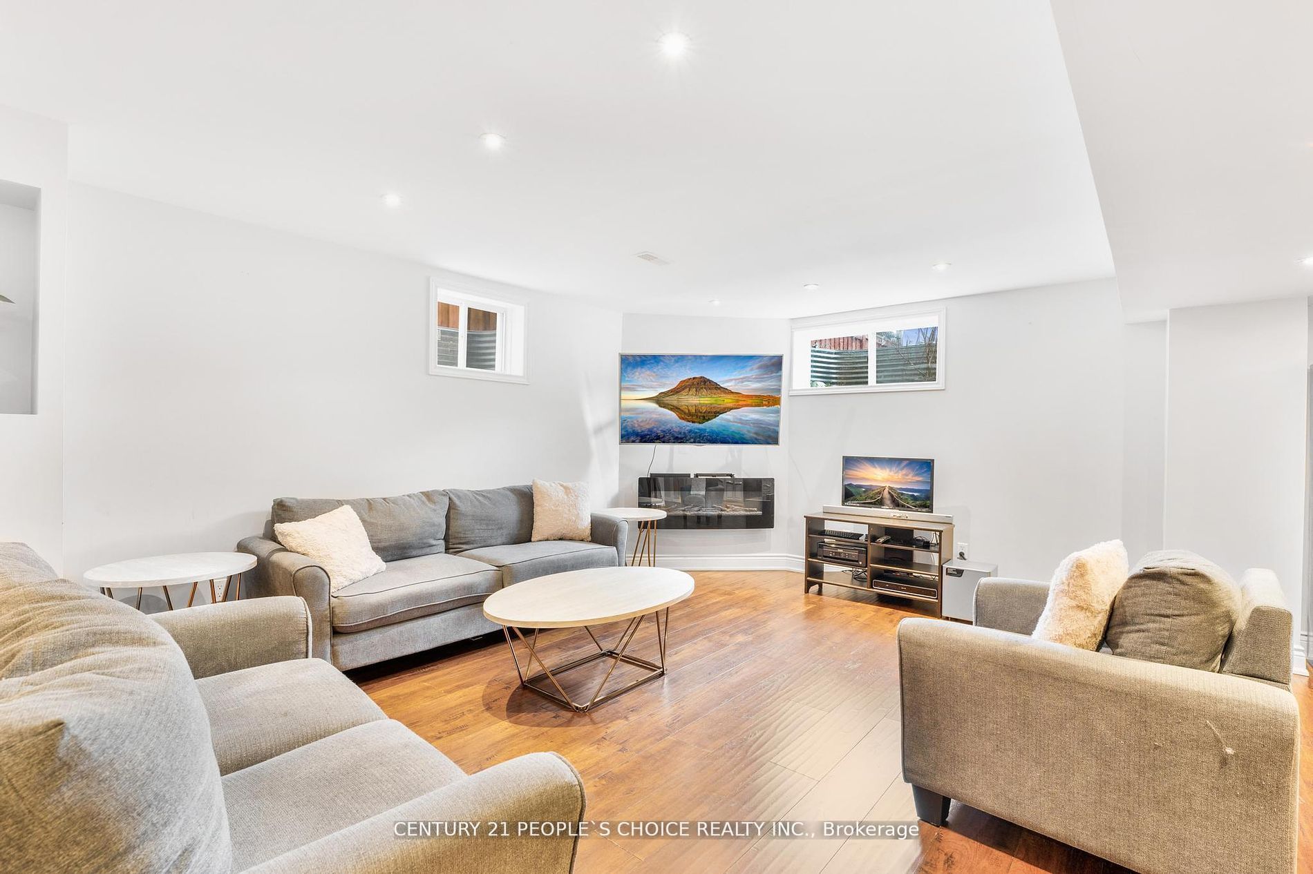 38 Assisi Street Property Photo 28