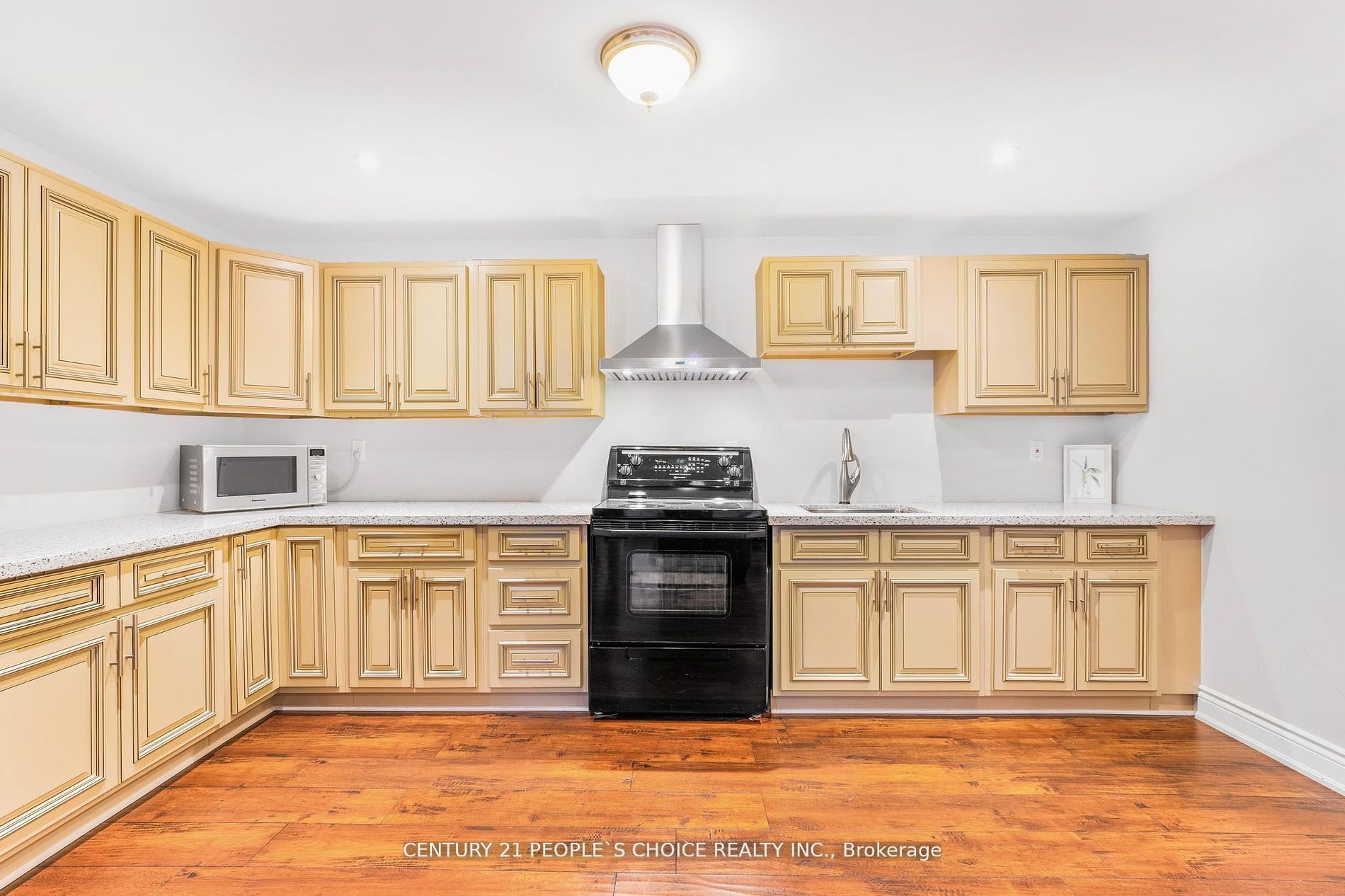 38 Assisi Street Property Photo 30