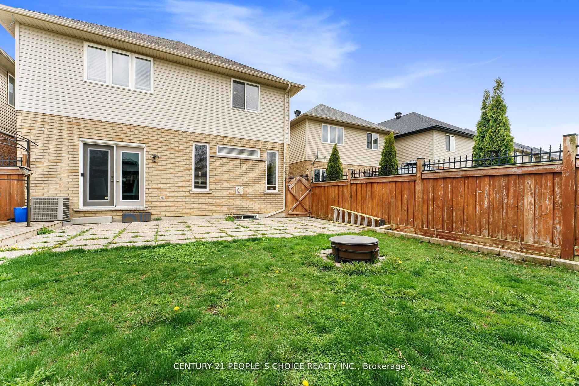 38 Assisi Street Property Photo 32