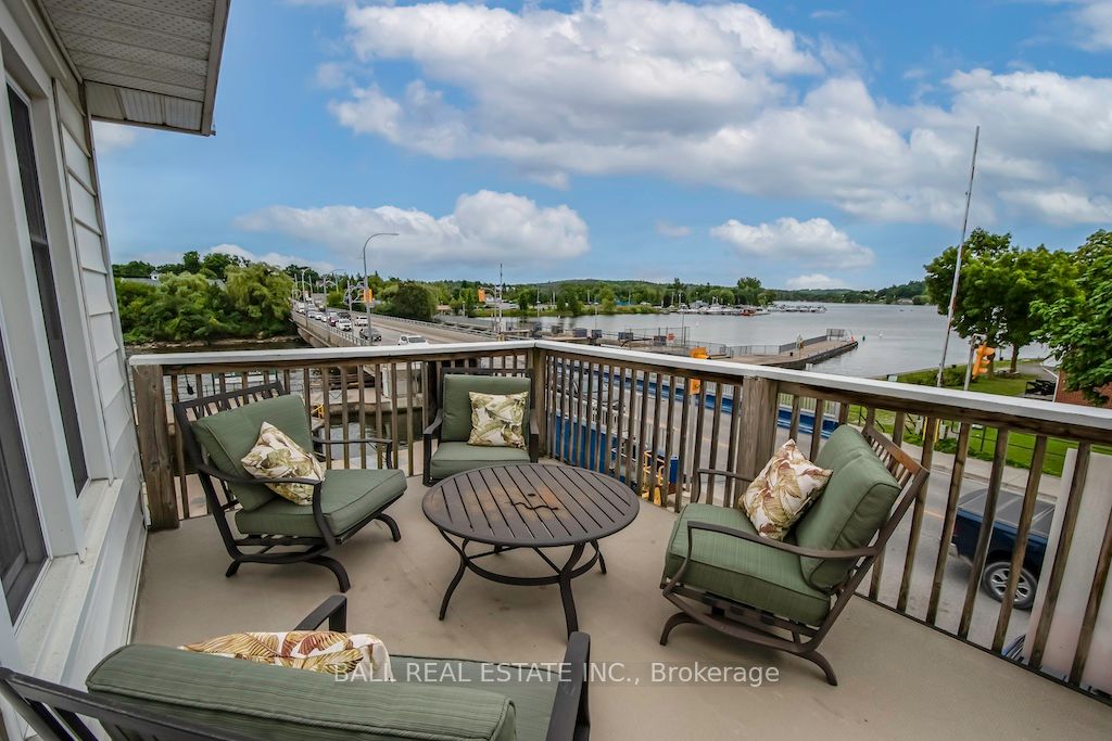 8 Bridge Street Property Photo 14