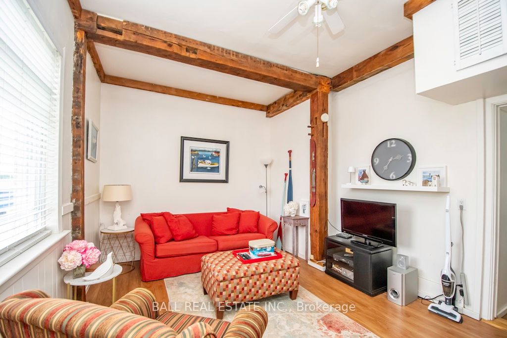 8 Bridge Street Property Photo 23