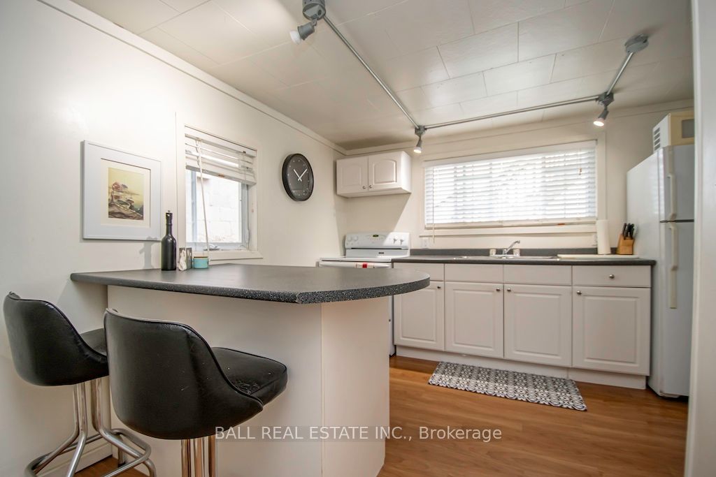8 Bridge Street Property Photo 24